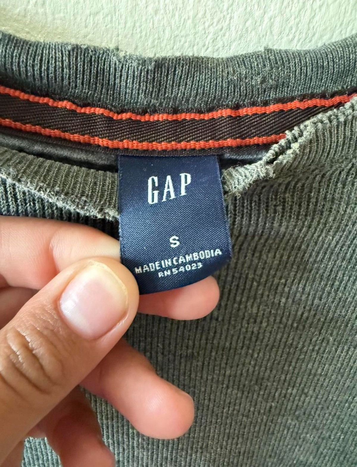 Gap × Vintage Vintage Olive Green GAP Long Sleeve Tee Size US S / EU 44-46 / 1 - 3 Thumbnail