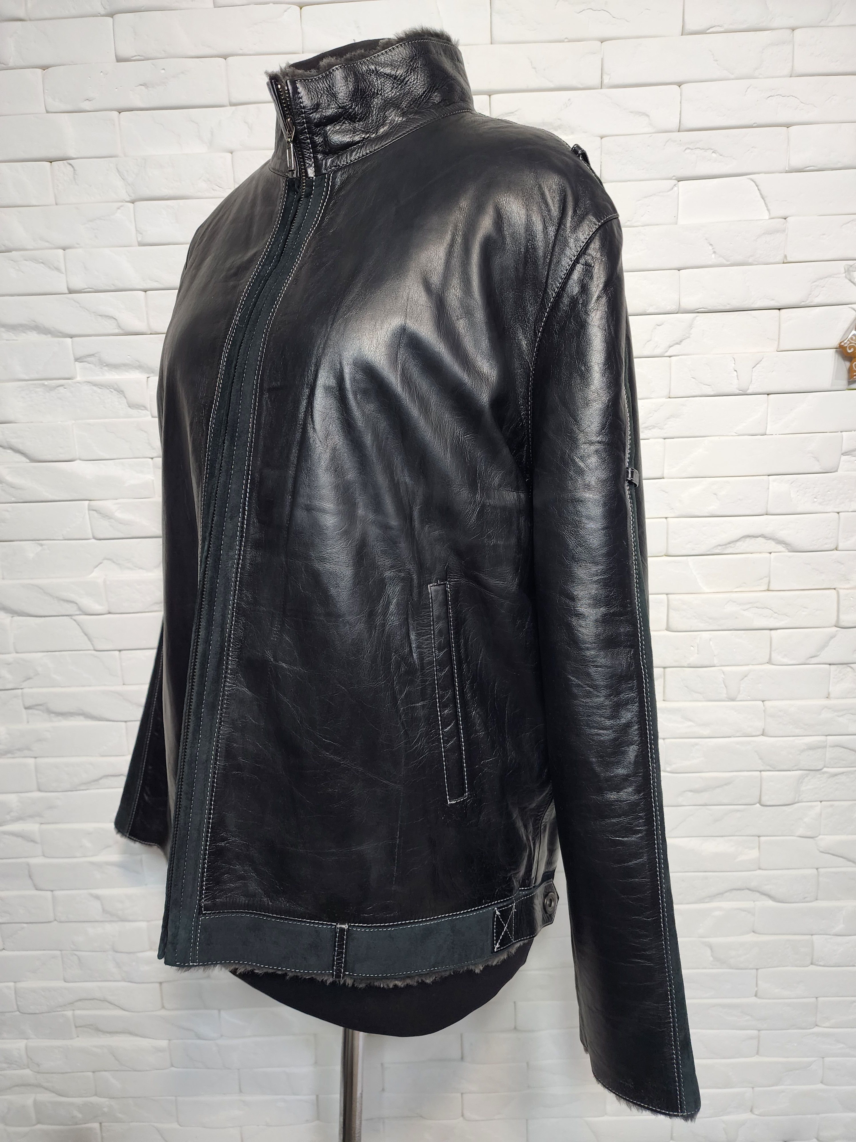 Furla Men's Black Sheepskin Coat: Genuine Leather, Metal Zipper Size US L / EU 52-54 / 3 - 2 Thumbnail