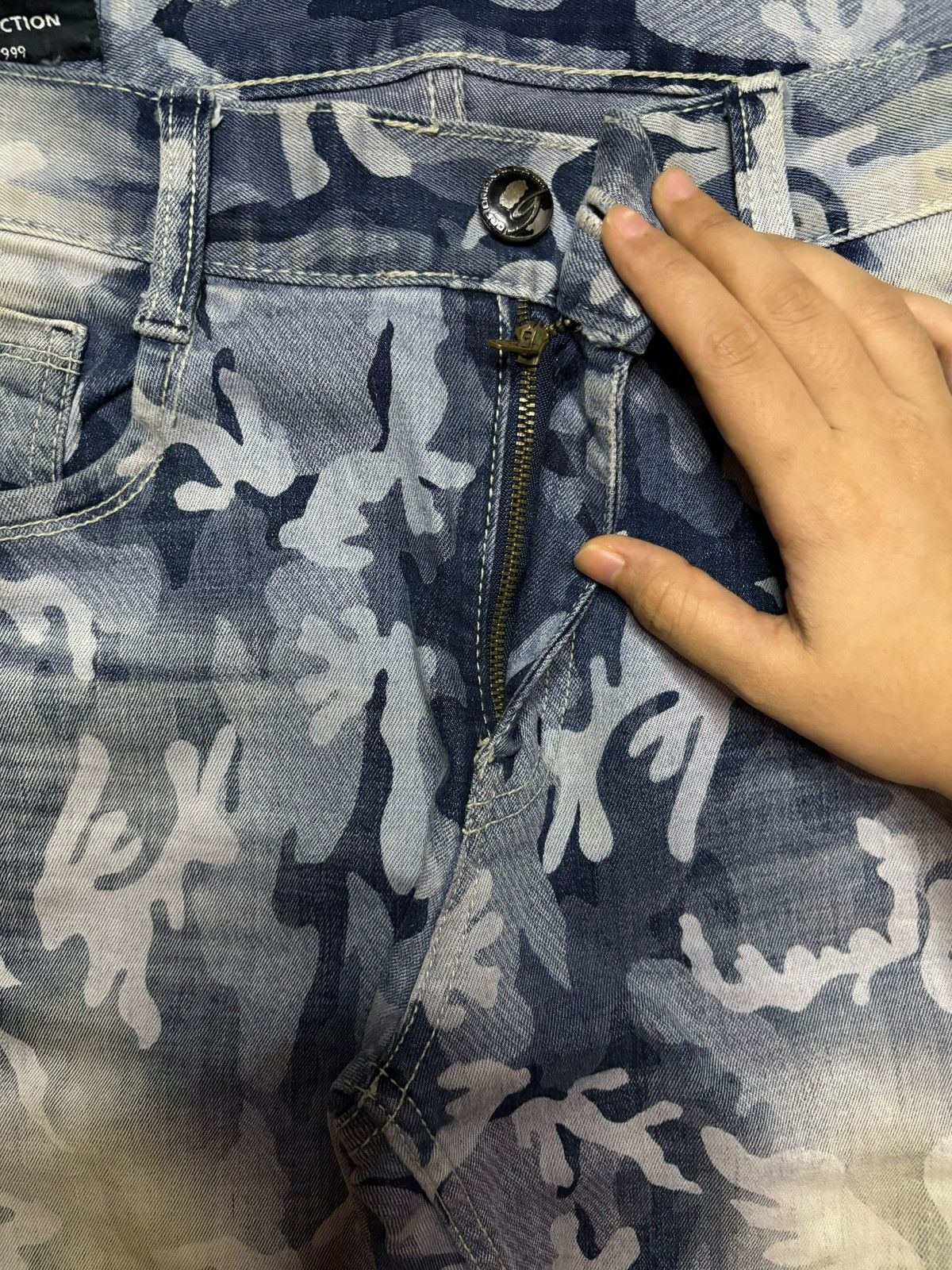 Japanese Brand Vintage Japanese Brand Army Navy Camo Distressed Jeans Size US 33 - 3 Thumbnail