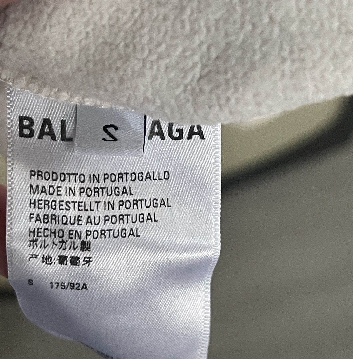 Balenciaga Balenciaga Unity Logo Sweatshirt Size US S / EU 44-46 / 1 - 7 Thumbnail