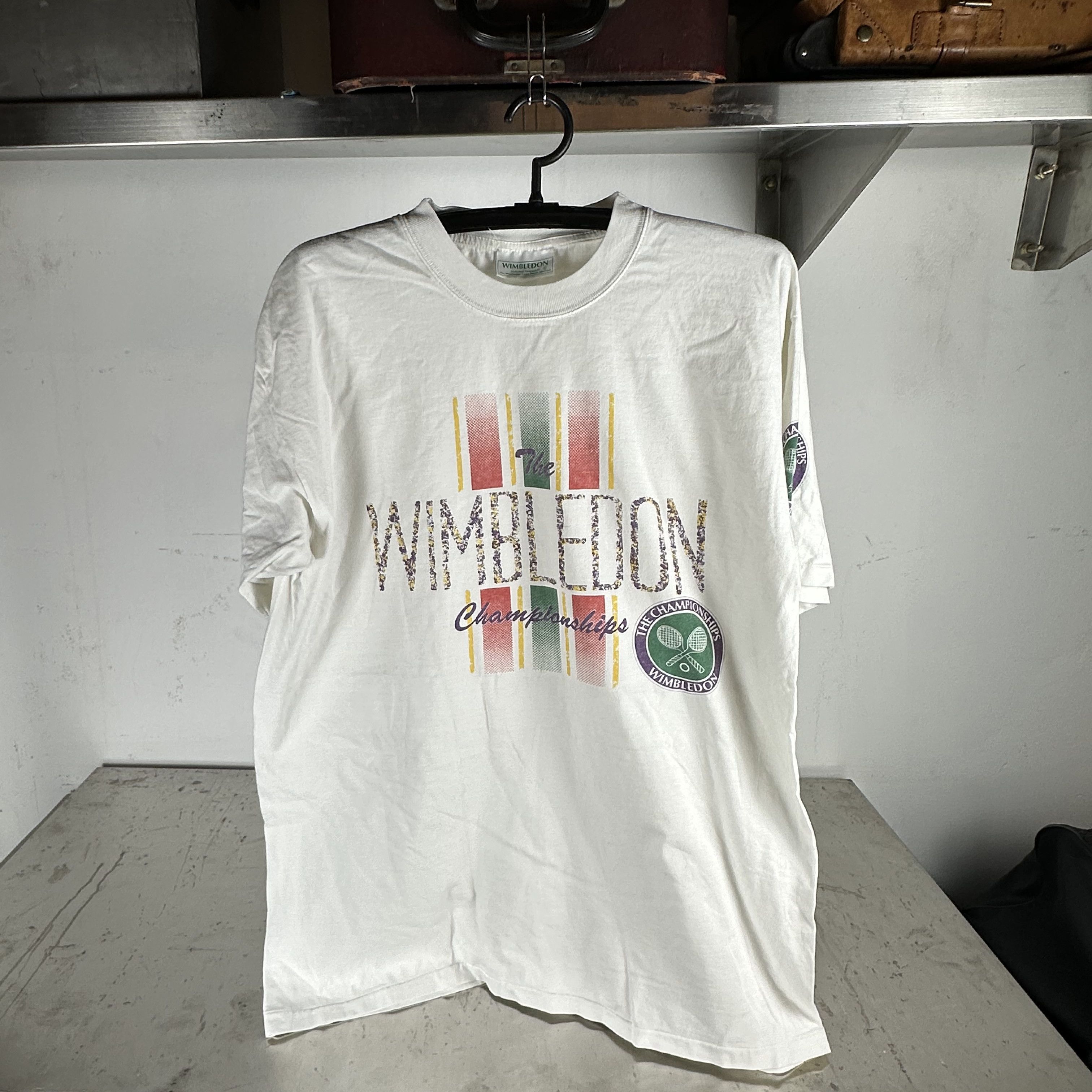 Vintage ​90s Wimbledon Tennis Championship Tennis Museum XL​ T-shirt Size US XL / EU 56 / 4 - 1 Thumbnail