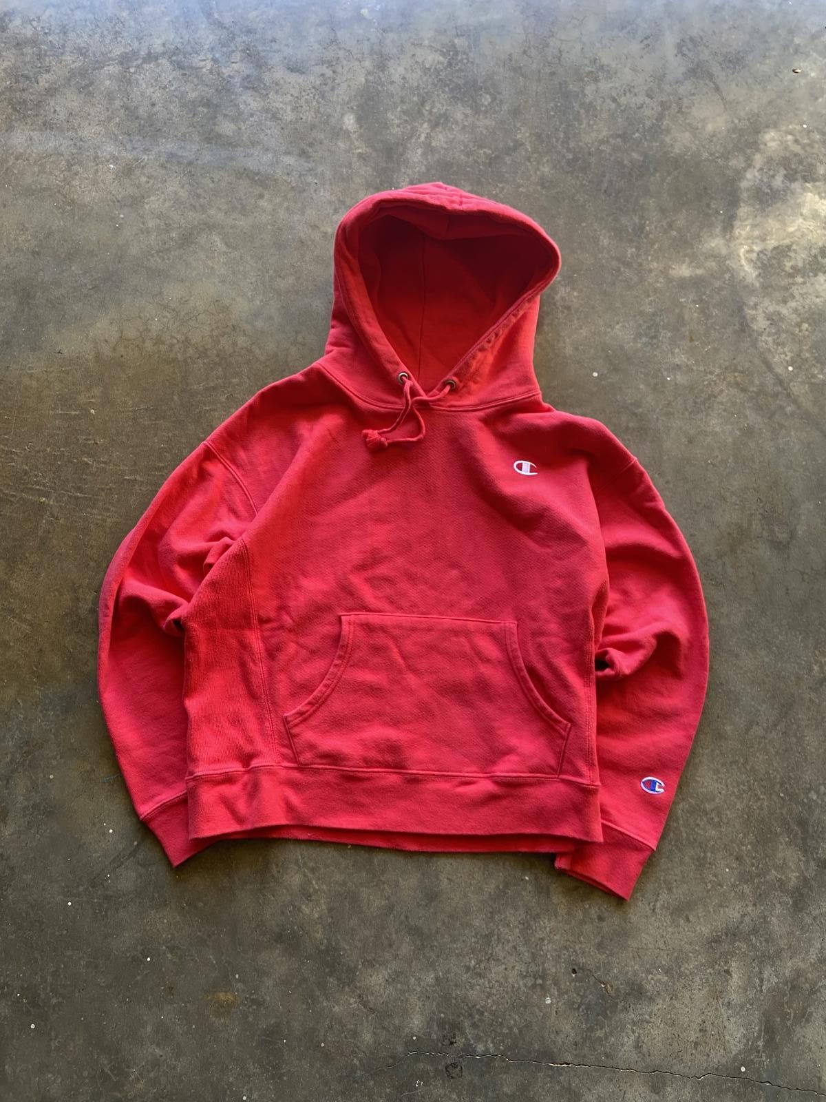 Champion Vintage Style Y2K Champion Reverse Weave Red Hoodie Small Size US S / EU 44-46 / 1 - 1 Thumbnail