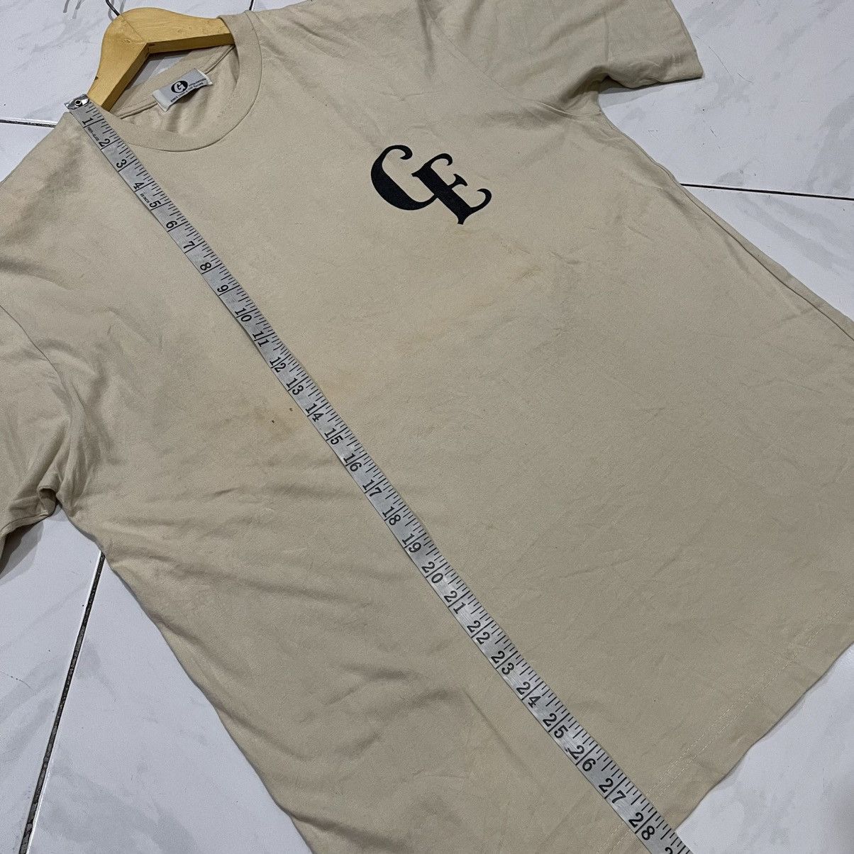 GOODENOUGH Thrashed faded vintage goodenough tee Size US L / EU 52-54 / 3 - 9 Thumbnail