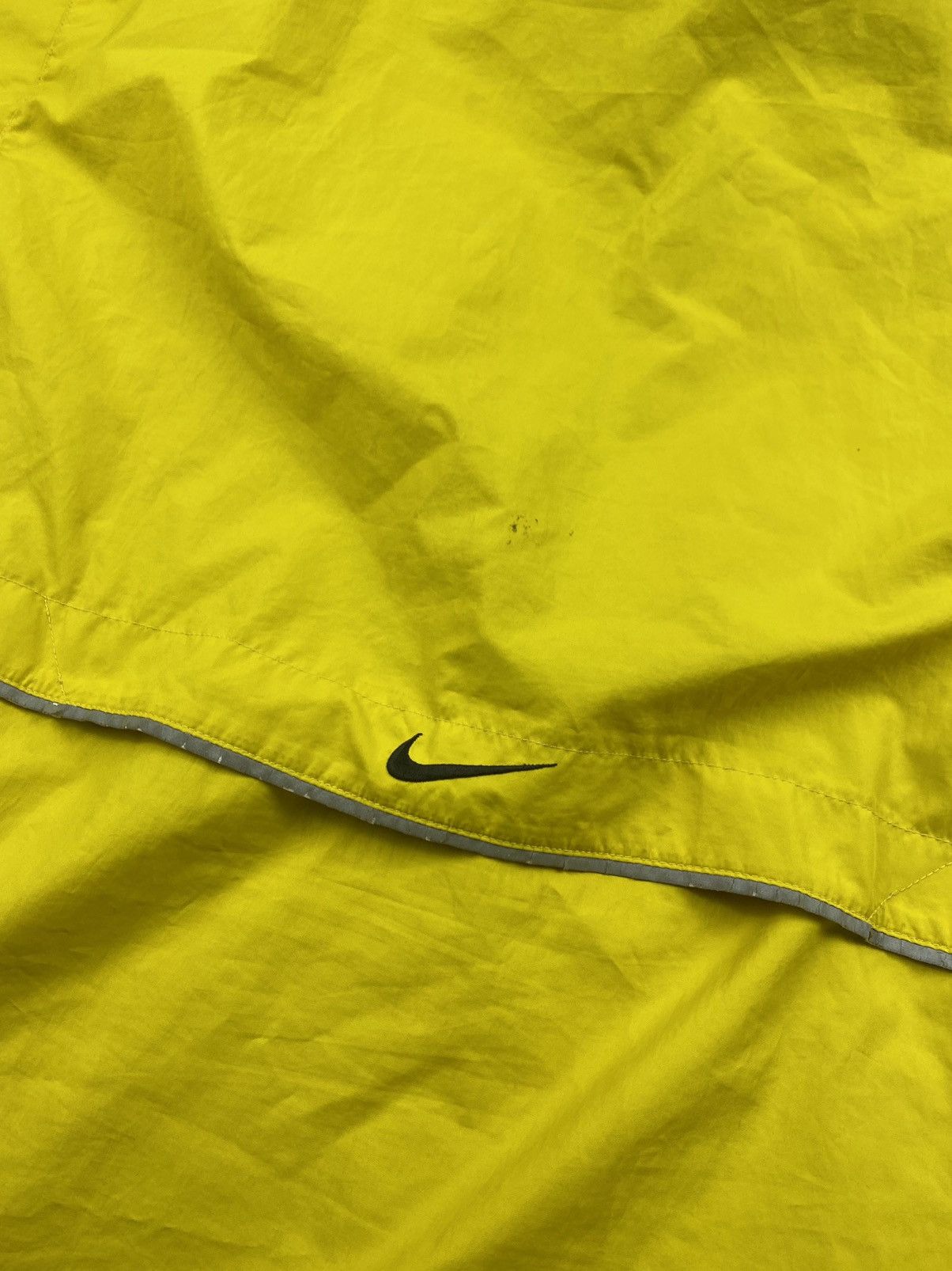 Nike × Vintage Vintage Nike track jacket reflective line size L logo Size US L / EU 52-54 / 3 - 10 Thumbnail