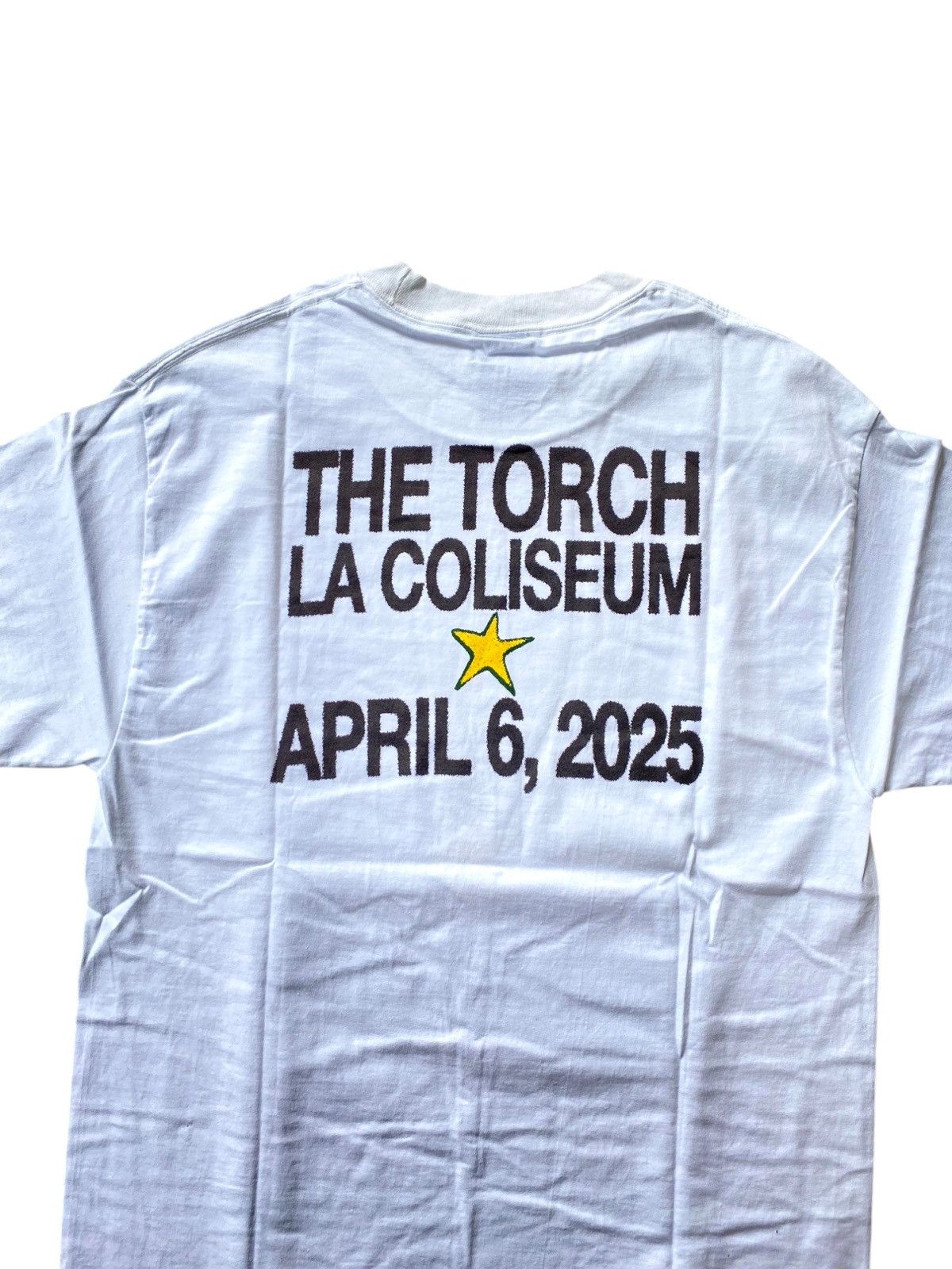 Gildan MOVEMENTS “LA COLISEUM SHOW” MEDIUM Size US L / EU 52-54 / 3 - 4 Thumbnail