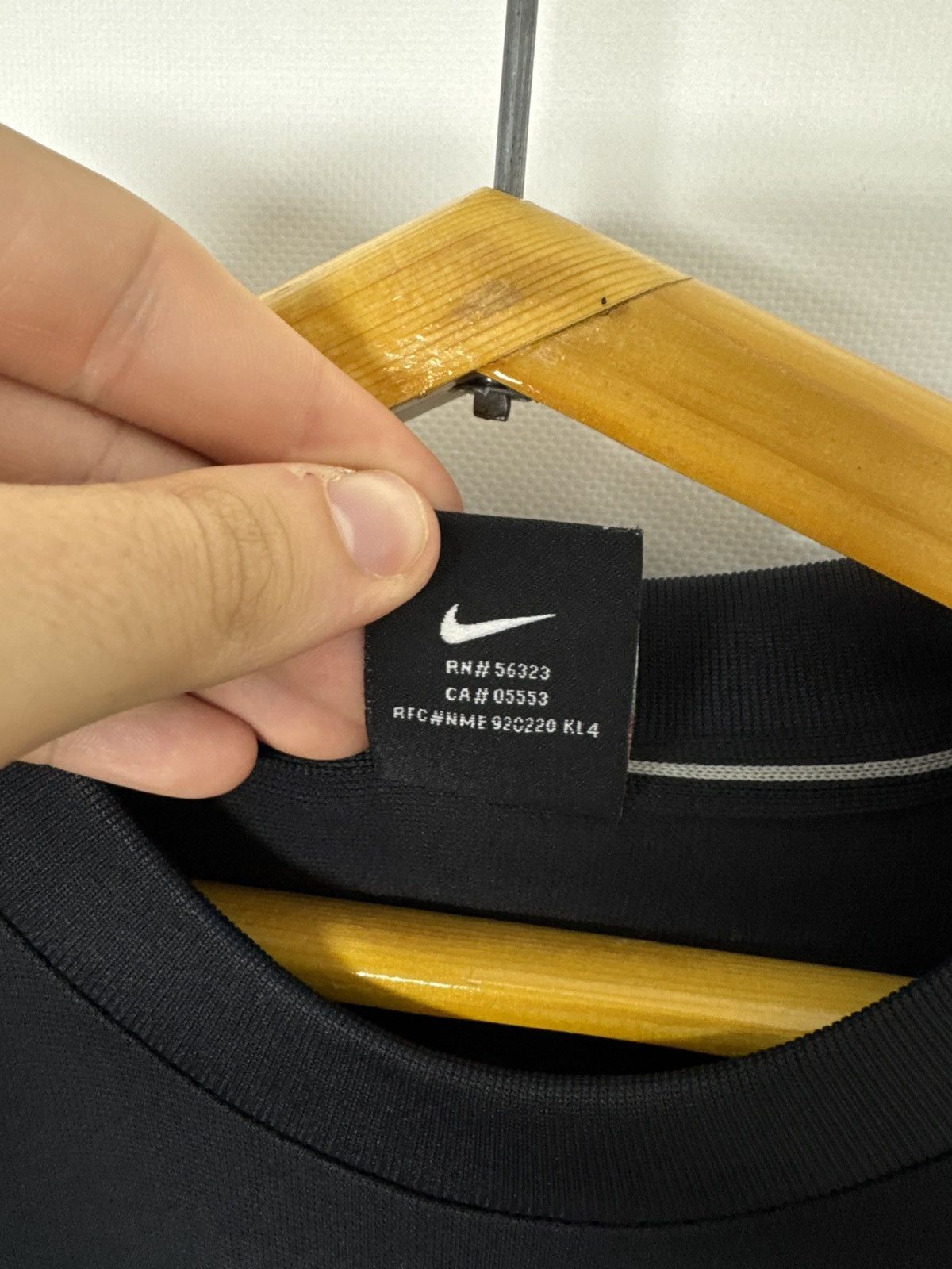 Nike Vintage Nike Football Template Big Logo Shirt Black Size US XL / EU 56 / 4 - 9 Thumbnail
