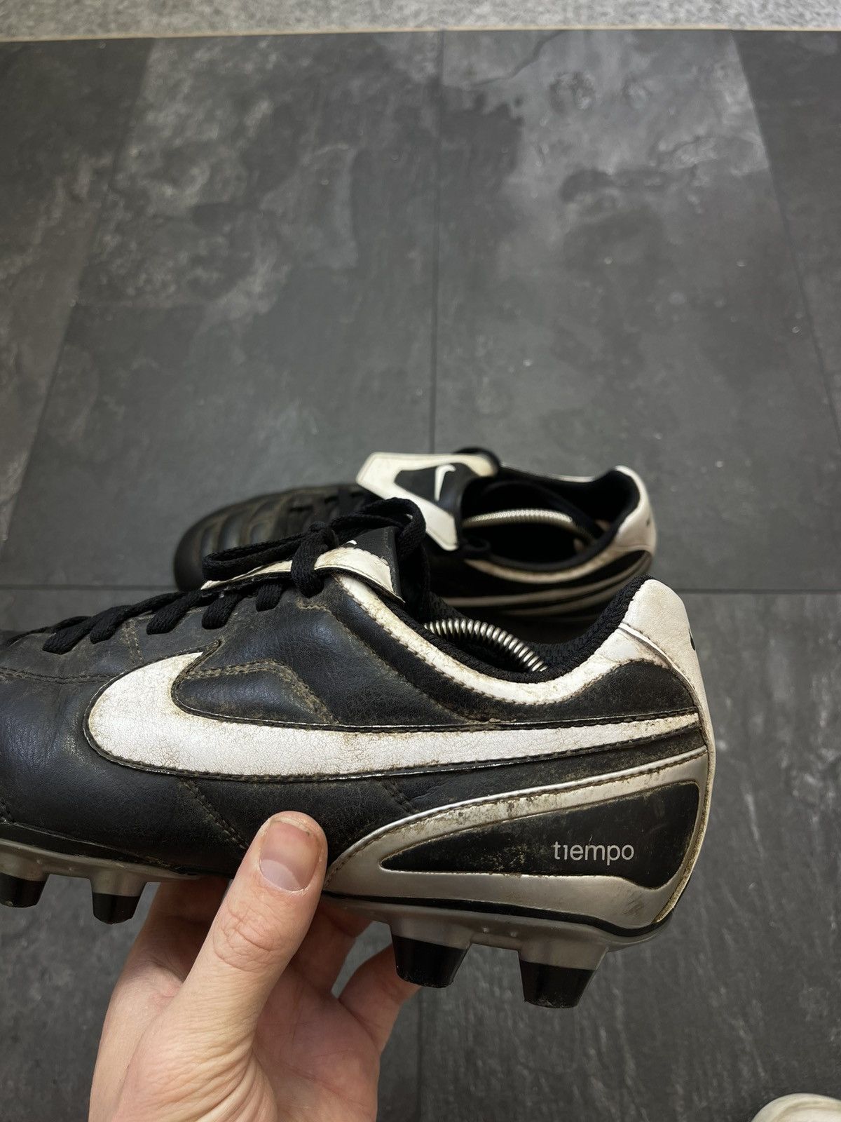 Nike × Streetwear × Vintage Nike Rare 2007 Tiempo II FG Soccer Football Men’s Size US 9 / EU 42 - 10 Thumbnail