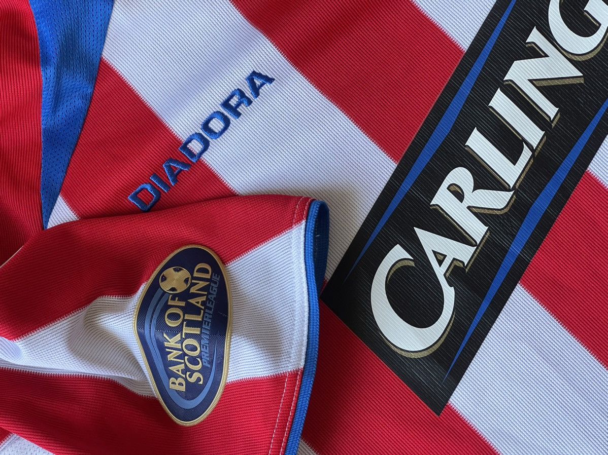 Diadora × Vintage 2002 Diadora Rangers vintage red soccer jersey Size US L / EU 52-54 / 3 - 11 Thumbnail