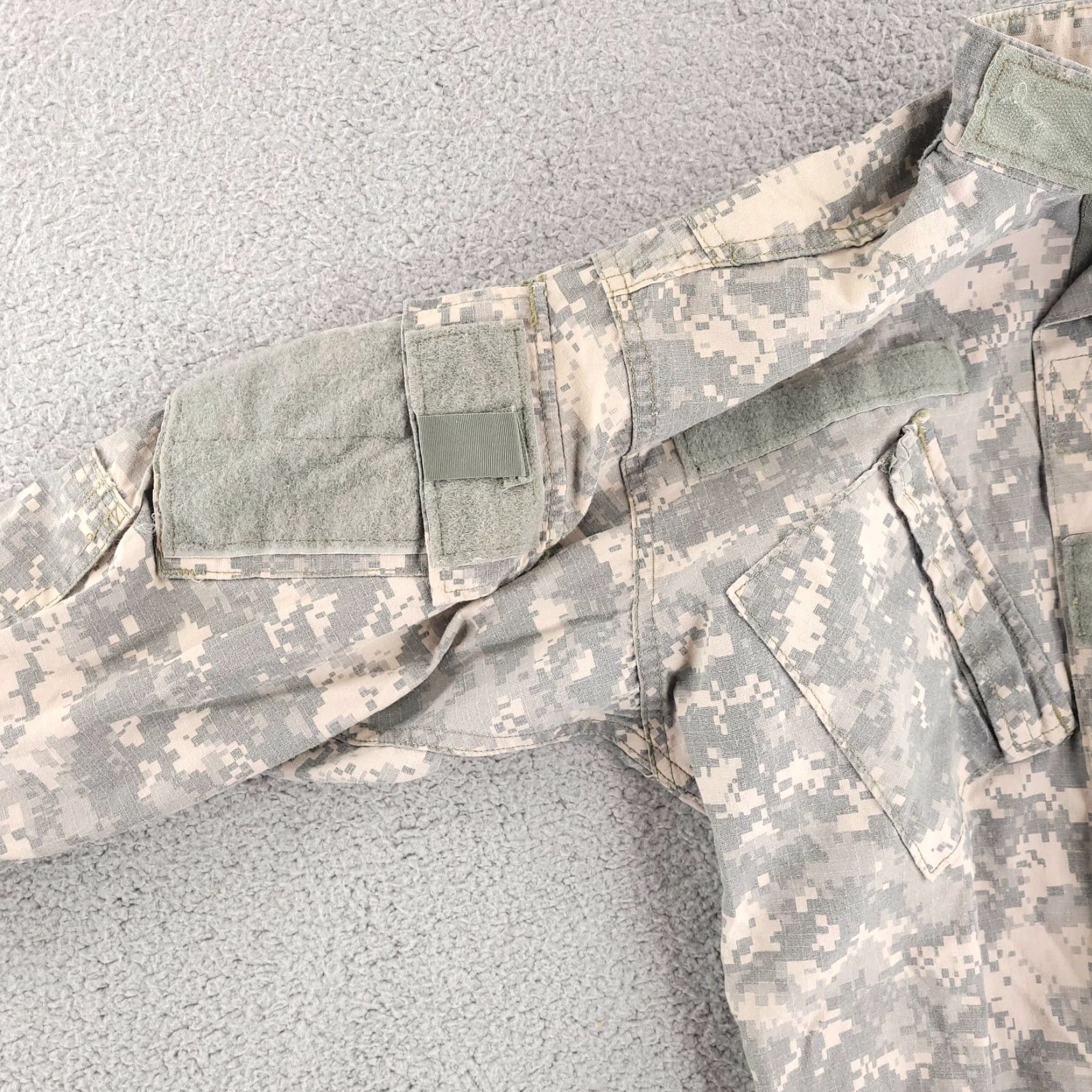 Vintage VINTAGE Military Coat Mens Small Long Full Zip Camo NSN 8415-01-573-6720 ACU Size US S / EU 44-46 / 1 - 4 Thumbnail