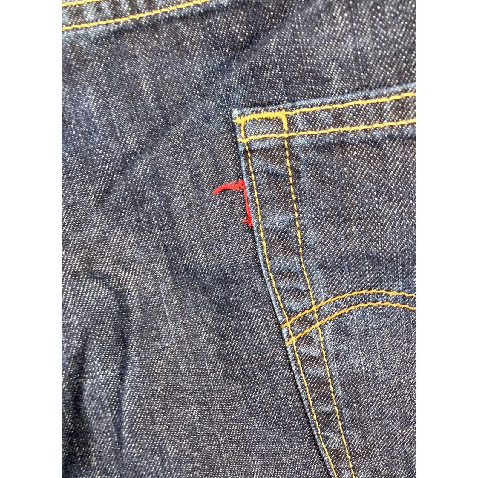 Levi's Levi's 569 Denim Shorts Bermuda Casual 40 Blue 5-Pocket Relaxed Men's fits Regular Adult 40in waist Signal: 90s theme Size US 40 / EU 56 - 7 Thumbnail