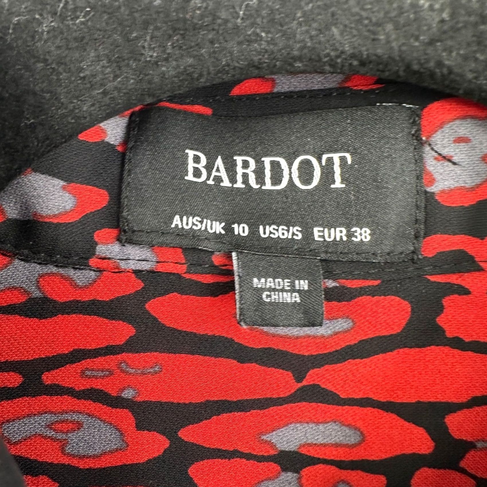Vintage Bardot Red Leopard Button Down Long Sleeve Collared Top S 6 Size S / US 4 / IT 40 - 3 Thumbnail