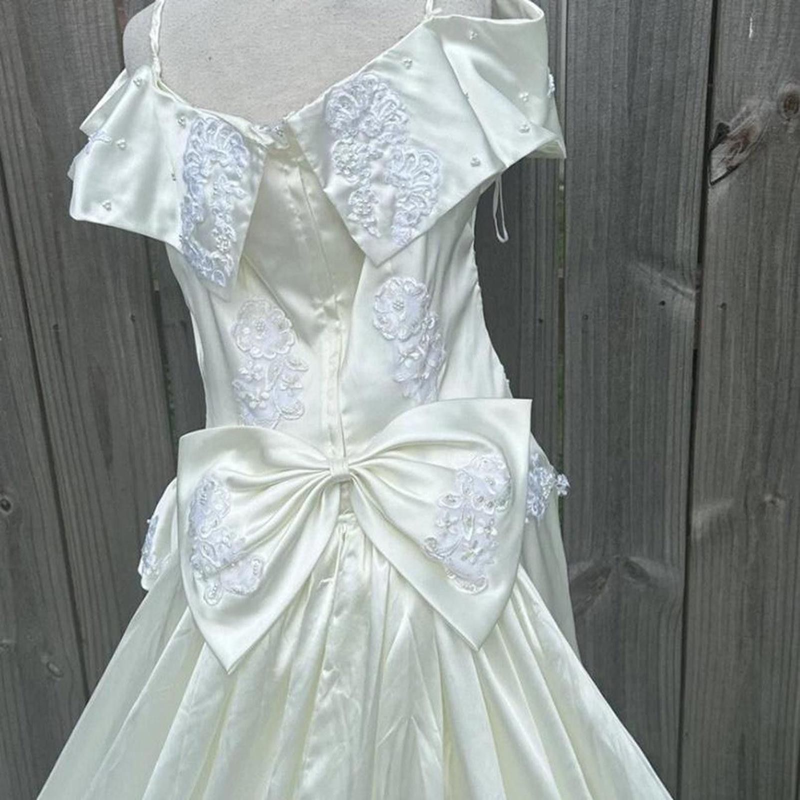 Other Cream and white vintage wedding dress Size S / US 4 / IT 40 - 3 Thumbnail