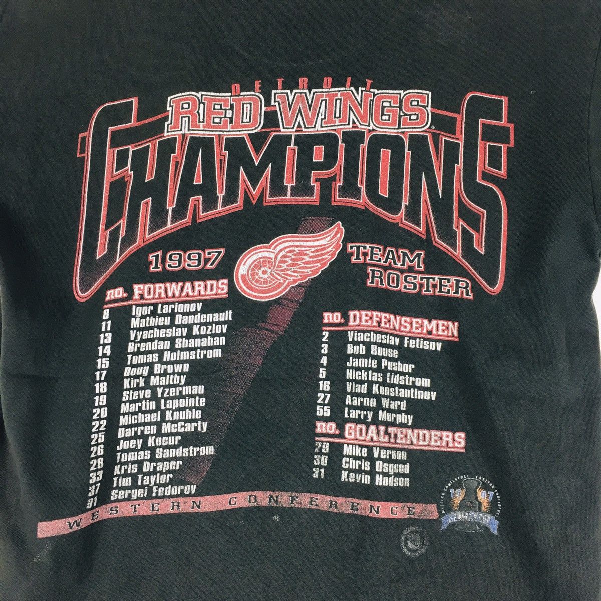 Lee × NHL × Nutmeg Vintage 1997 Faded Stanley Cup Detroit Red Wings Size US M / EU 48-50 / 2 - 9 Thumbnail