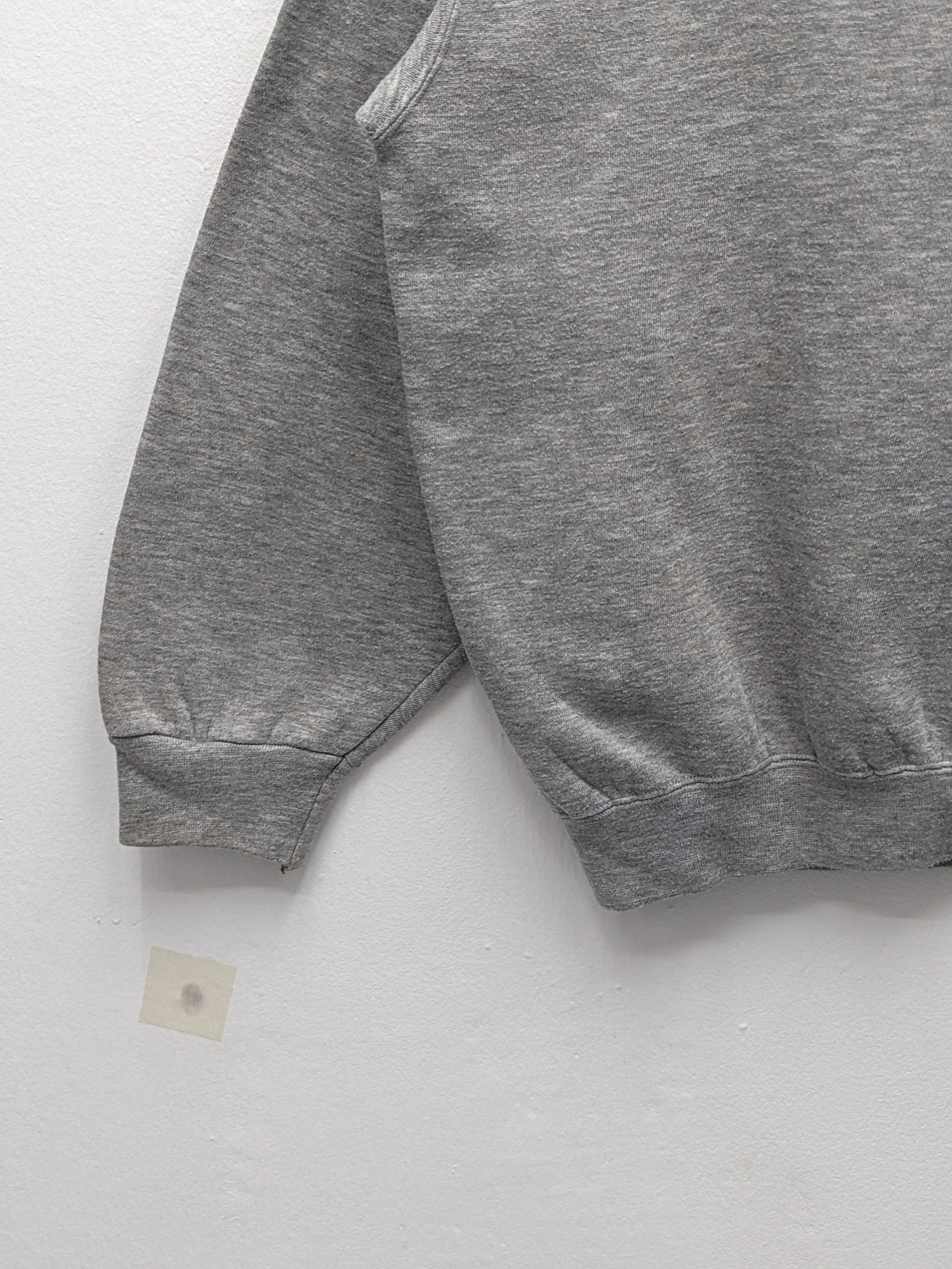 Nike Vintage Nike Made in USA Gray Crewneck Sweatshirt Size US M / EU 48-50 / 2 - 5 Thumbnail