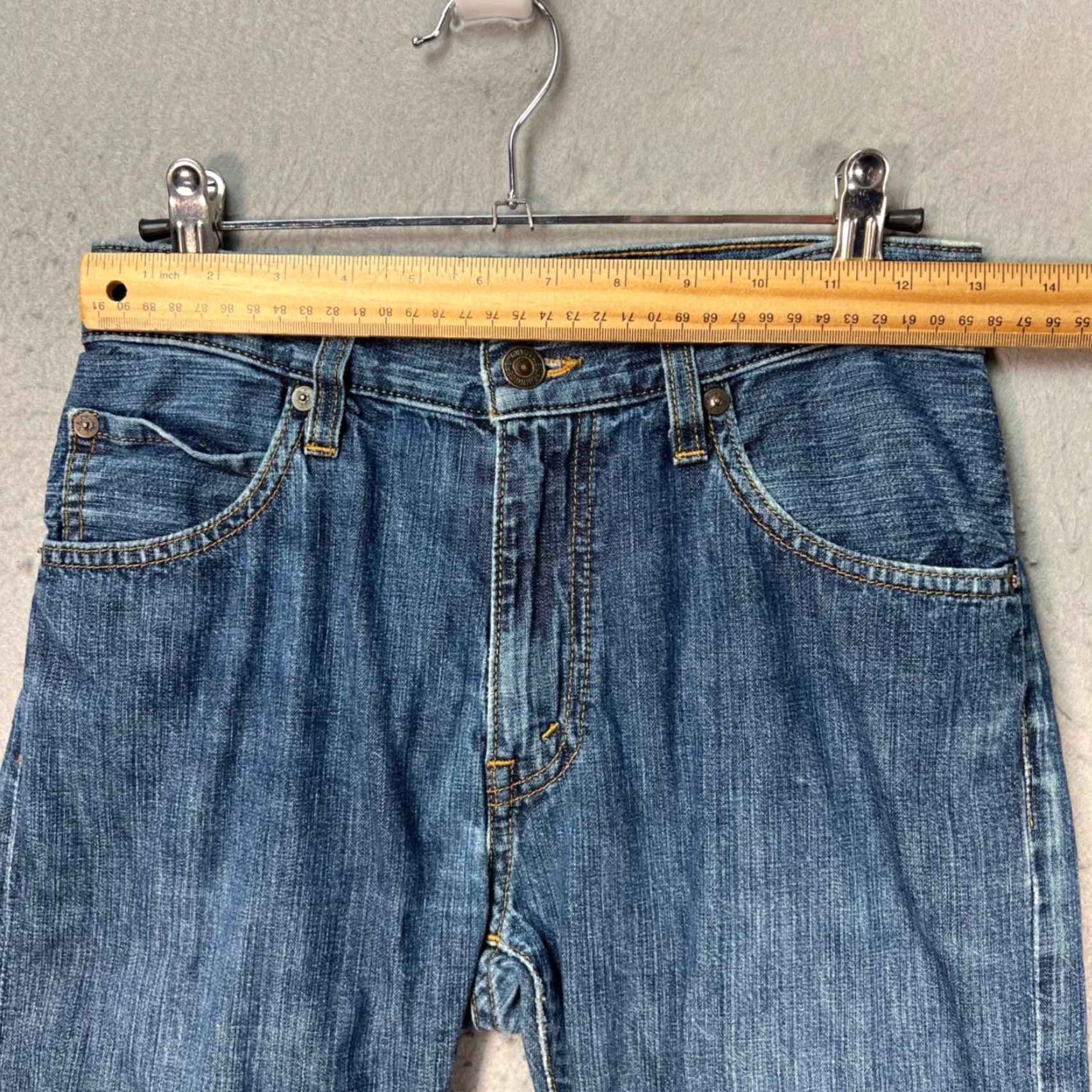 Levi's Levis Jeans Distressed 26 x 32 Womens 100% Cotton Denim Straight 5-Pocket Blue Size 26" / US 2 / IT 38 - 5 Thumbnail
