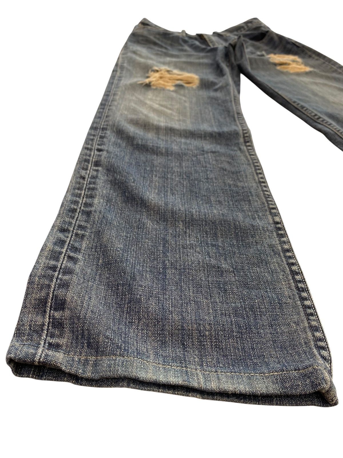 Levi's Levi’s Distressed Faded Wash Style Loose Jeans Size US 28 / EU 44 - 5 Thumbnail