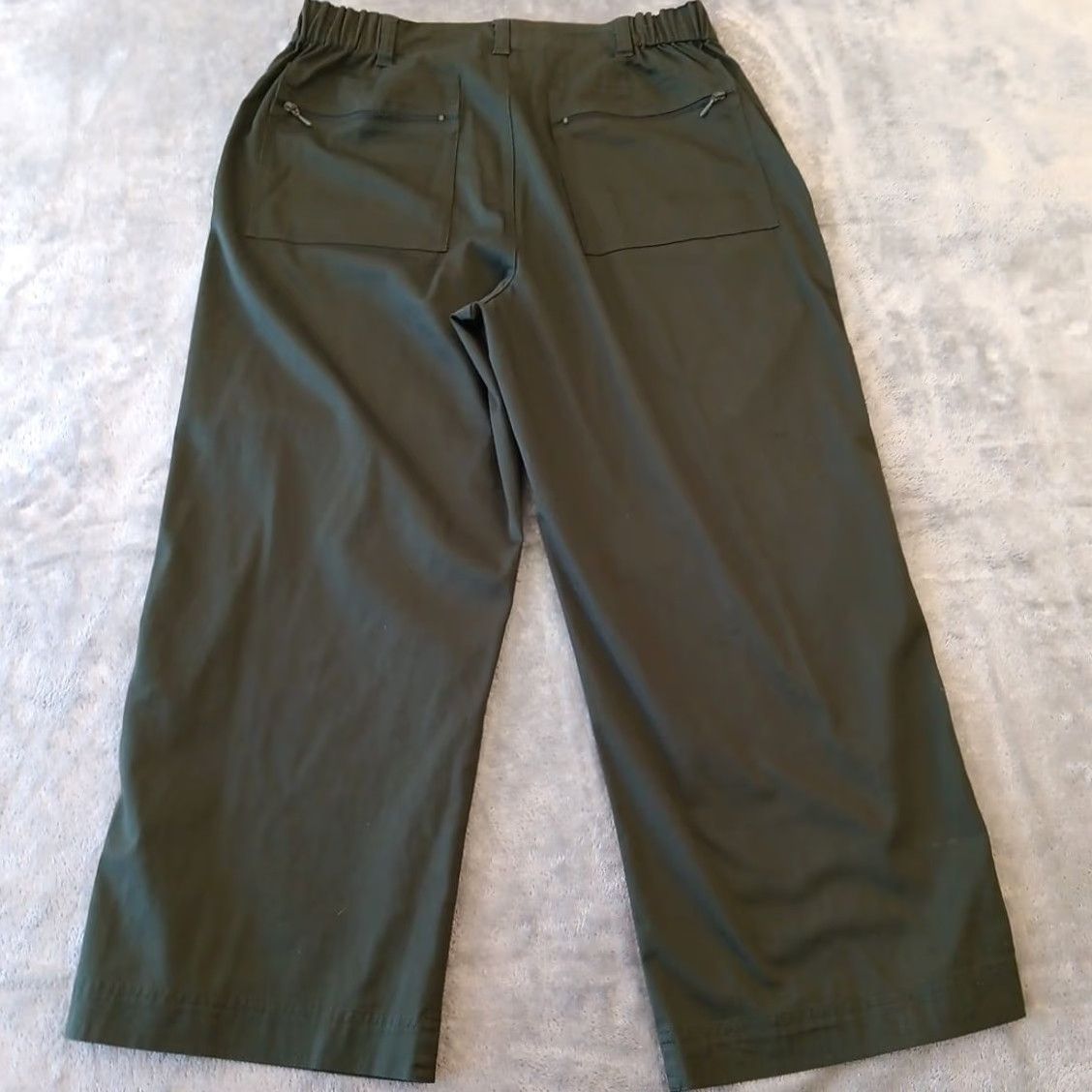 Vintage Chico's Capri Pants Womens Size 1 Green Pockets 30x22 High Rise (Capri, Straight) Womens Size 25" / US 0 / IT 36 - 6 Thumbnail