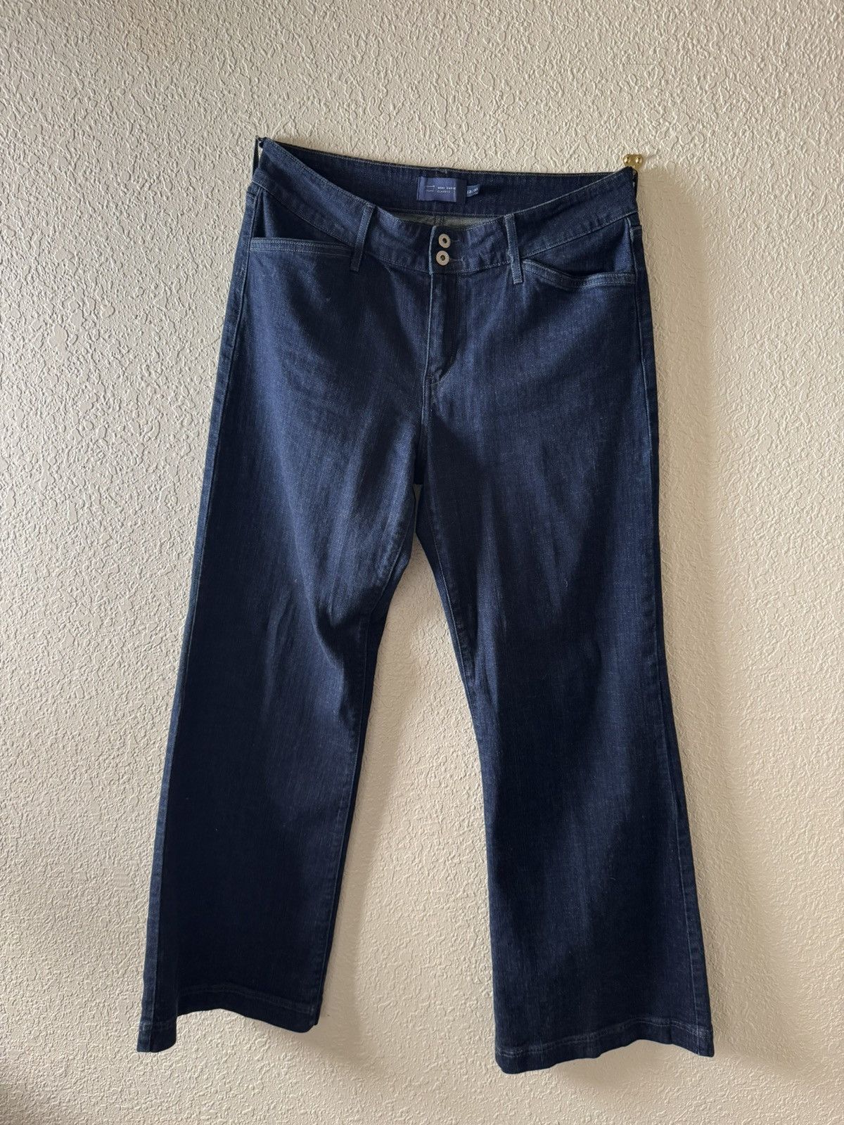 Levi's Vintage Clothing Levi’s flared demi curve jeans Size US 32 / EU 48 - 1 Thumbnail