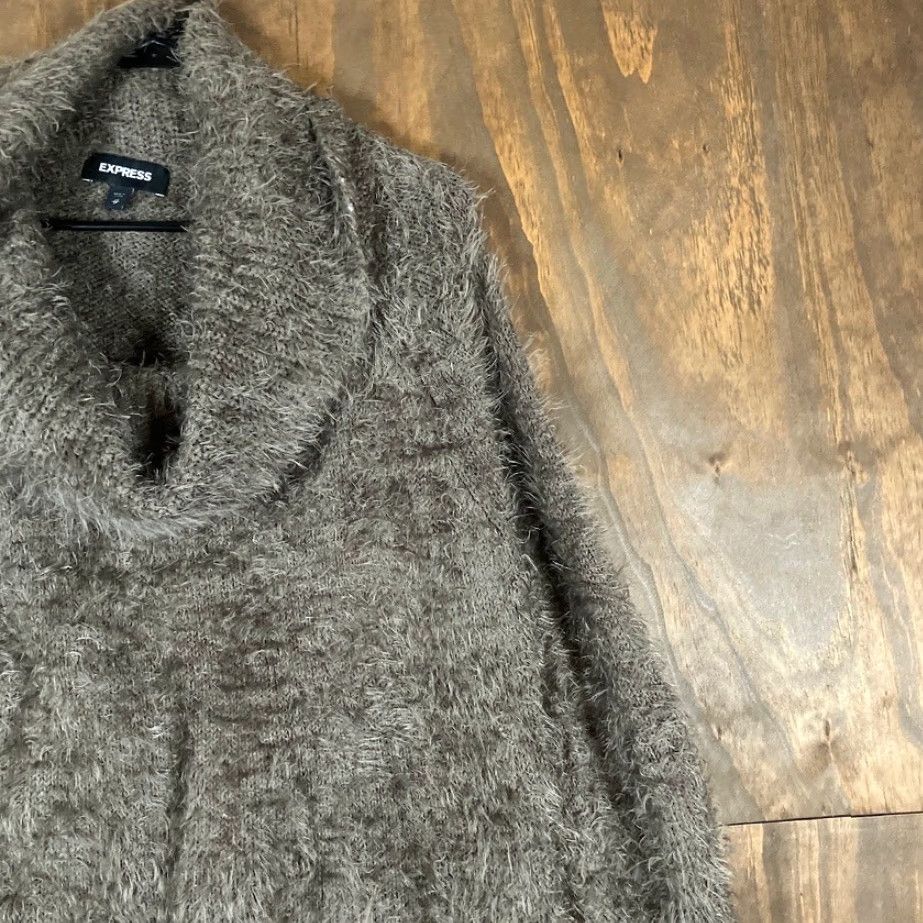 Express Express Sweater Brown Cowl Neck Long Sleeve XS Women's Fluffy Knit Pullover Size XS / US 0-2 / IT 36-38 - 5 Thumbnail