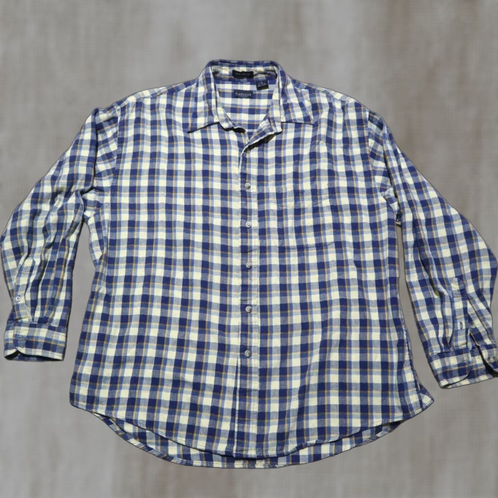 Van Heusen VINTAGE Van Heusen Shirt Button-Up Plaid Blue 100% Cotton Flannel XL Mens 60s 70s 80s 90s USA Size US XL / EU 56 / 4 - 1 Thumbnail