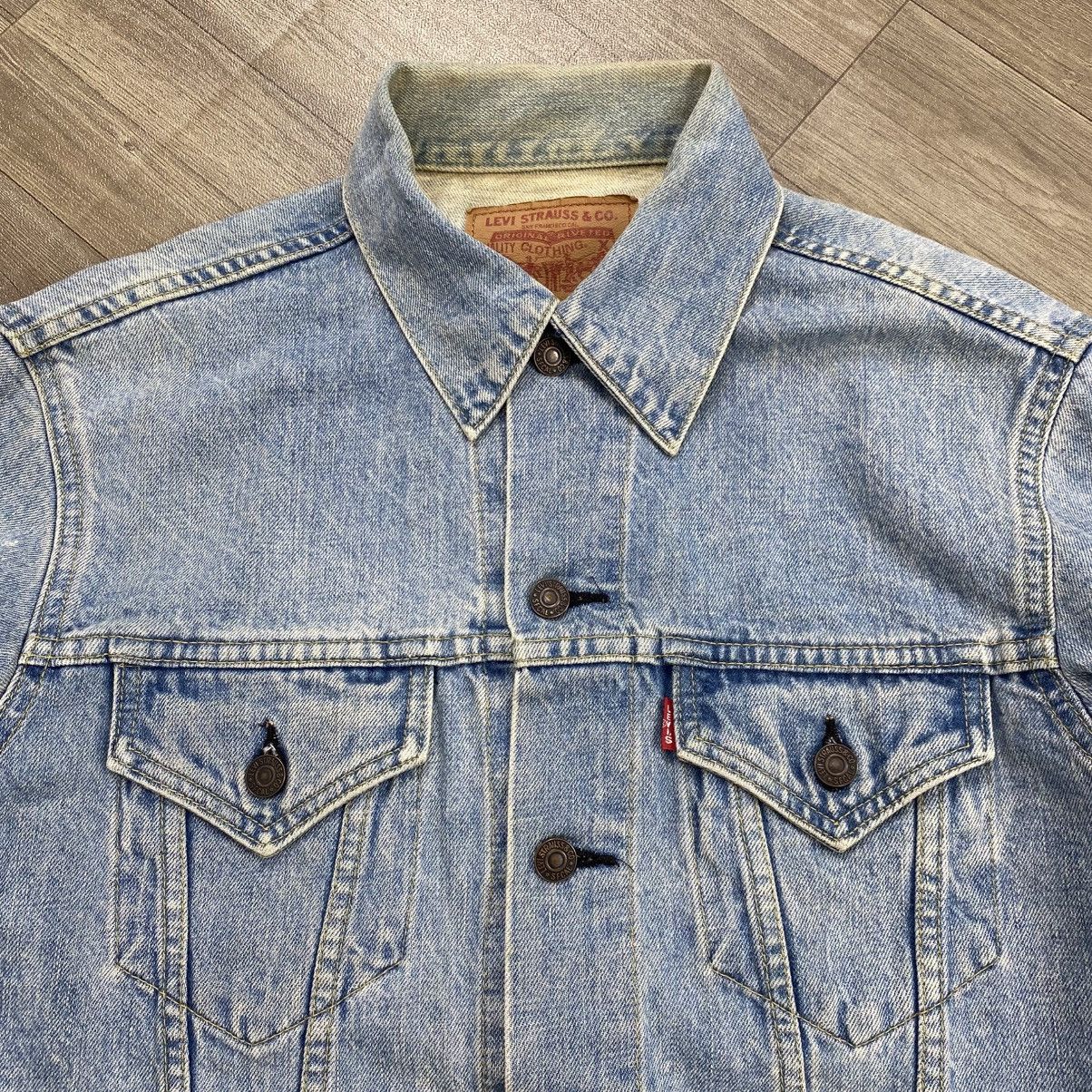 Levi's Vintage Clothing 2000s Vintage Levis 71557 Distressed #J30 Japan Denim Jacket Size US M / EU 48-50 / 2 - 3 Thumbnail