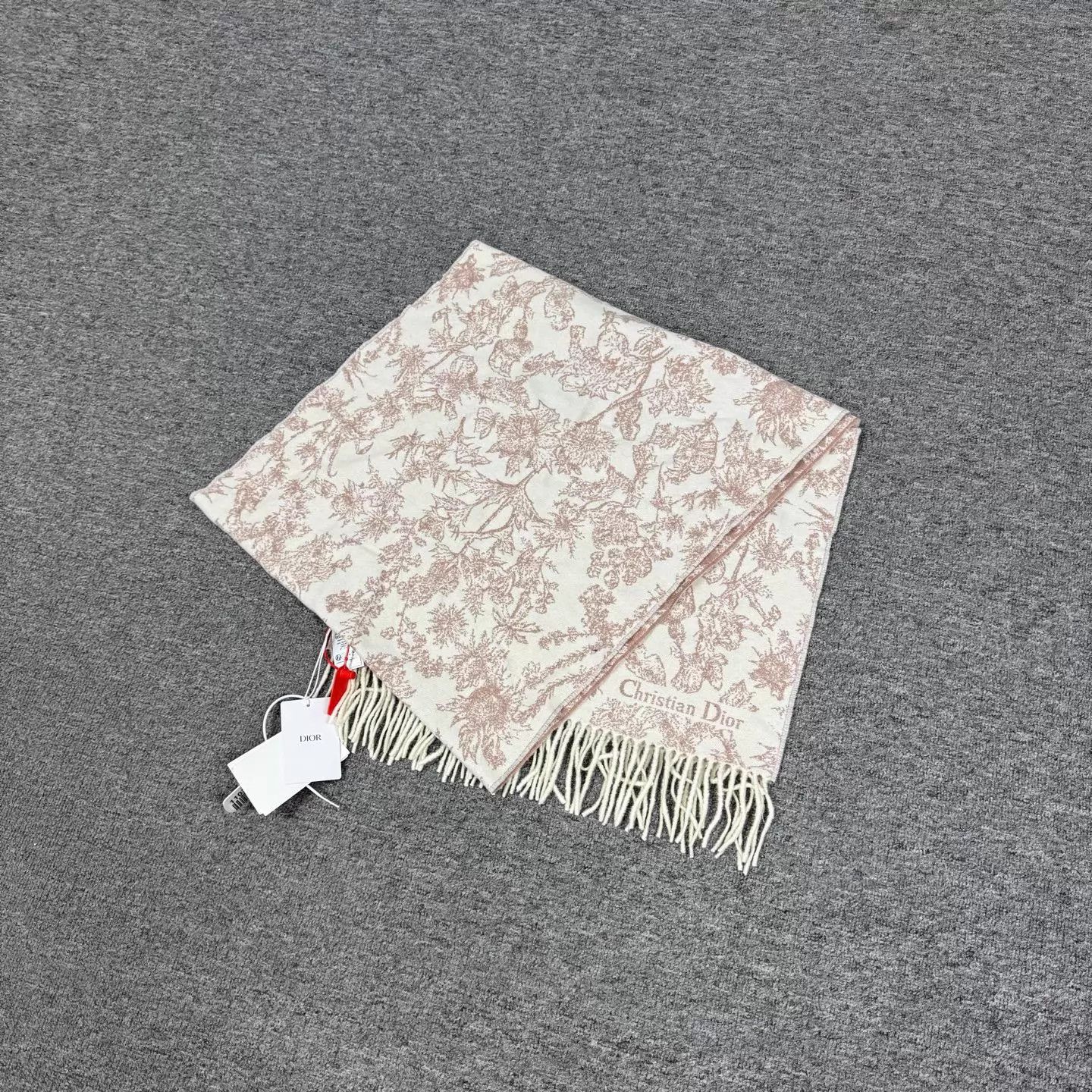 Dior Dior floral print cashmere scarf NWT Size ONE SIZE - 1 Thumbnail