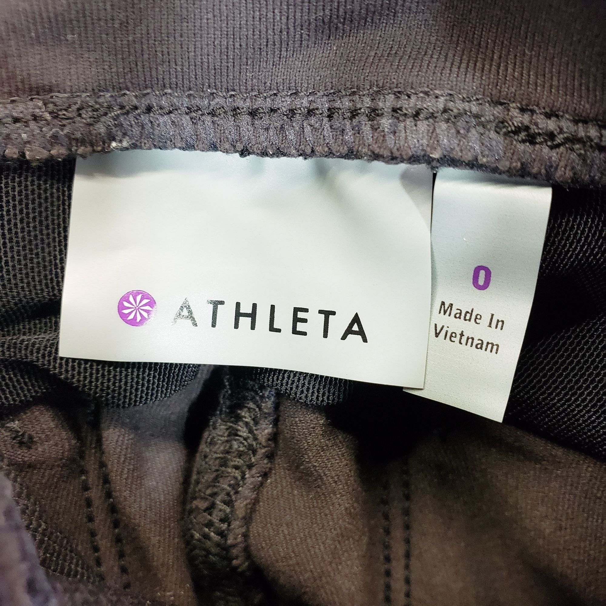 Athleta Athleta Black Headlands Hybrid Cargo High Rise Leggings Wome Size 25" / US 0 / IT 36 - 9 Thumbnail