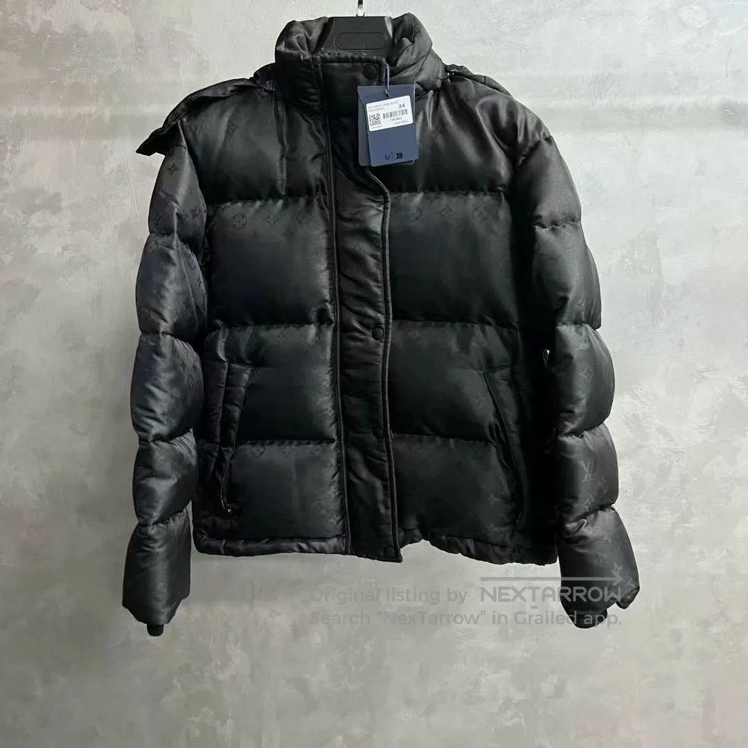 Louis Vuitton louis vuitton black detachable hooded jacket. Size US M / EU 48-50 / 2 - 1 Thumbnail