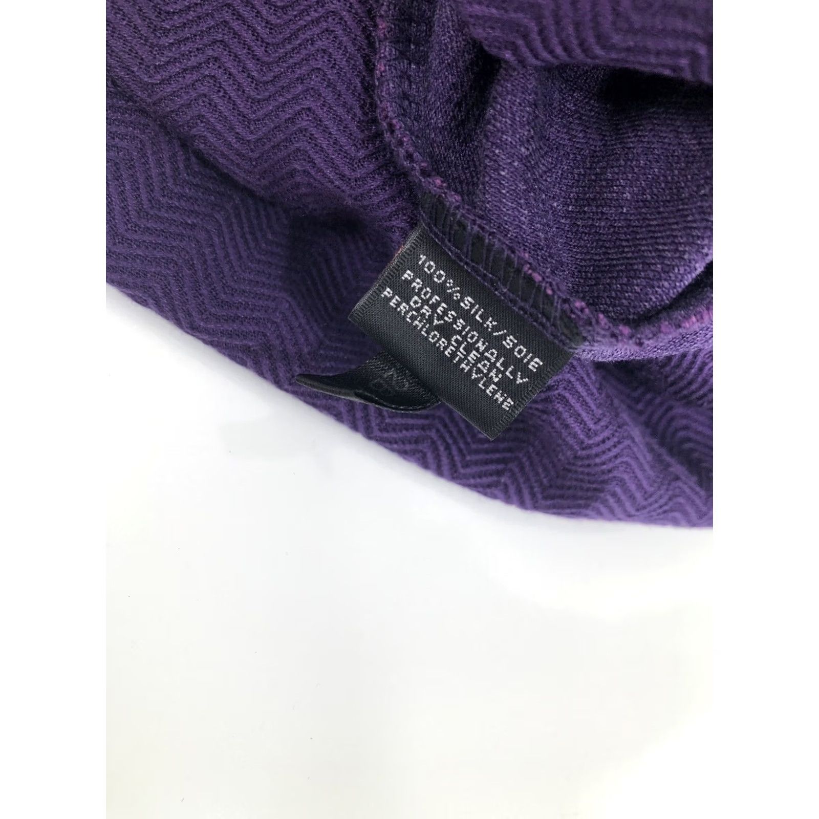 Vintage JHANE BARNES - Herringbone Embossed 100% SILK Mens Shirt S Purple Long Sleeve Button-Up Shirt Men XS-Size? Size US S / EU 44-46 / 1 - 7 Thumbnail