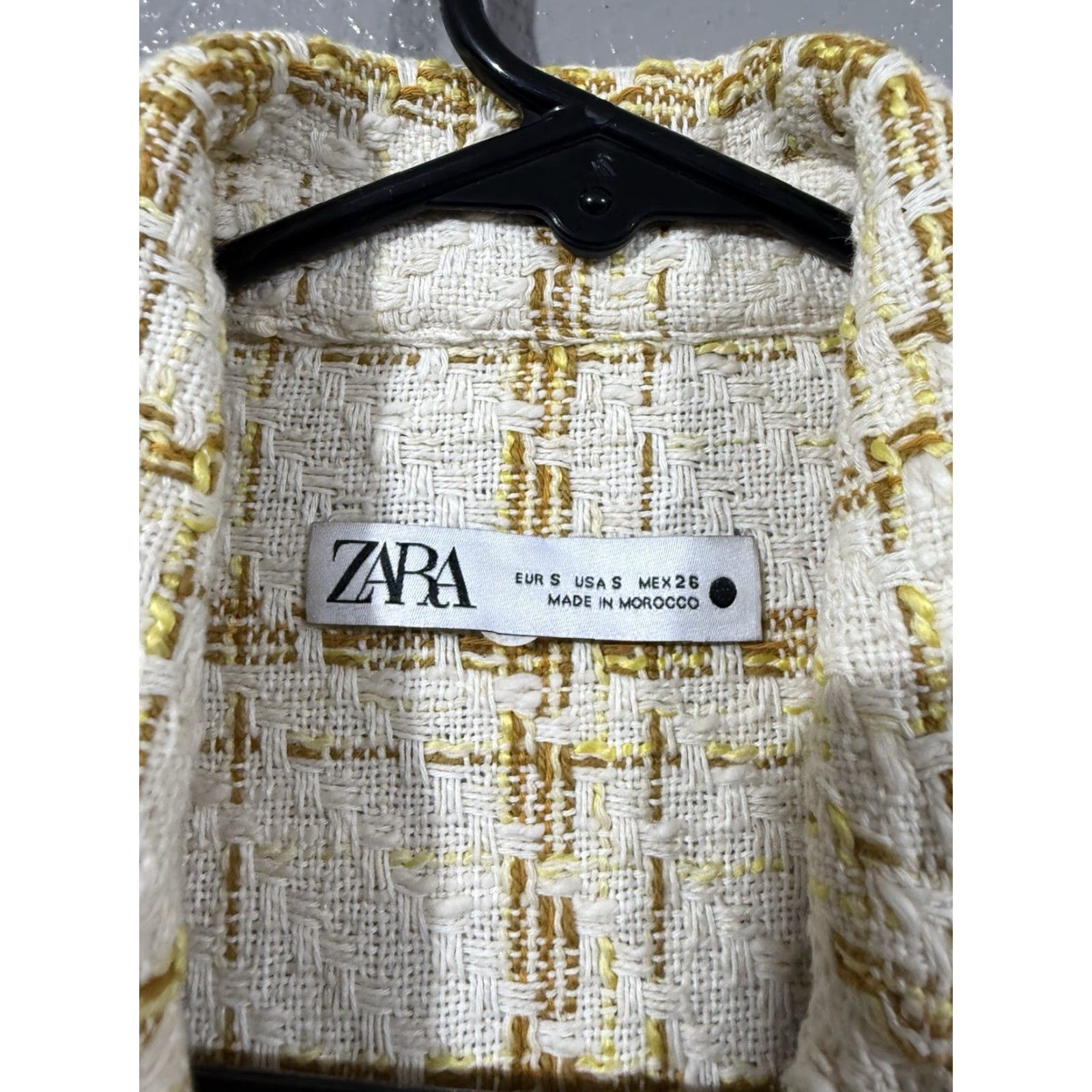 Zara Zara Tweed Blazer Dress Women's S Yellow Short Sleeve V-Neck Button 90s Vintage-Style Mini Dress Tweed Pattern Size S / US 4 / IT 40 - 7 Thumbnail