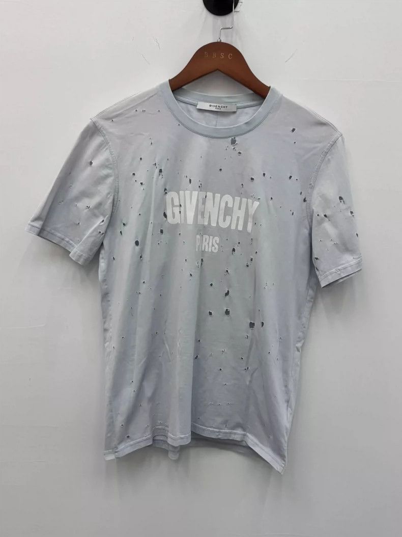 Givenchy Givenchy Blue distressed print short-sleeve, size XS Size US XS / EU 42 / 0 - 1 Thumbnail