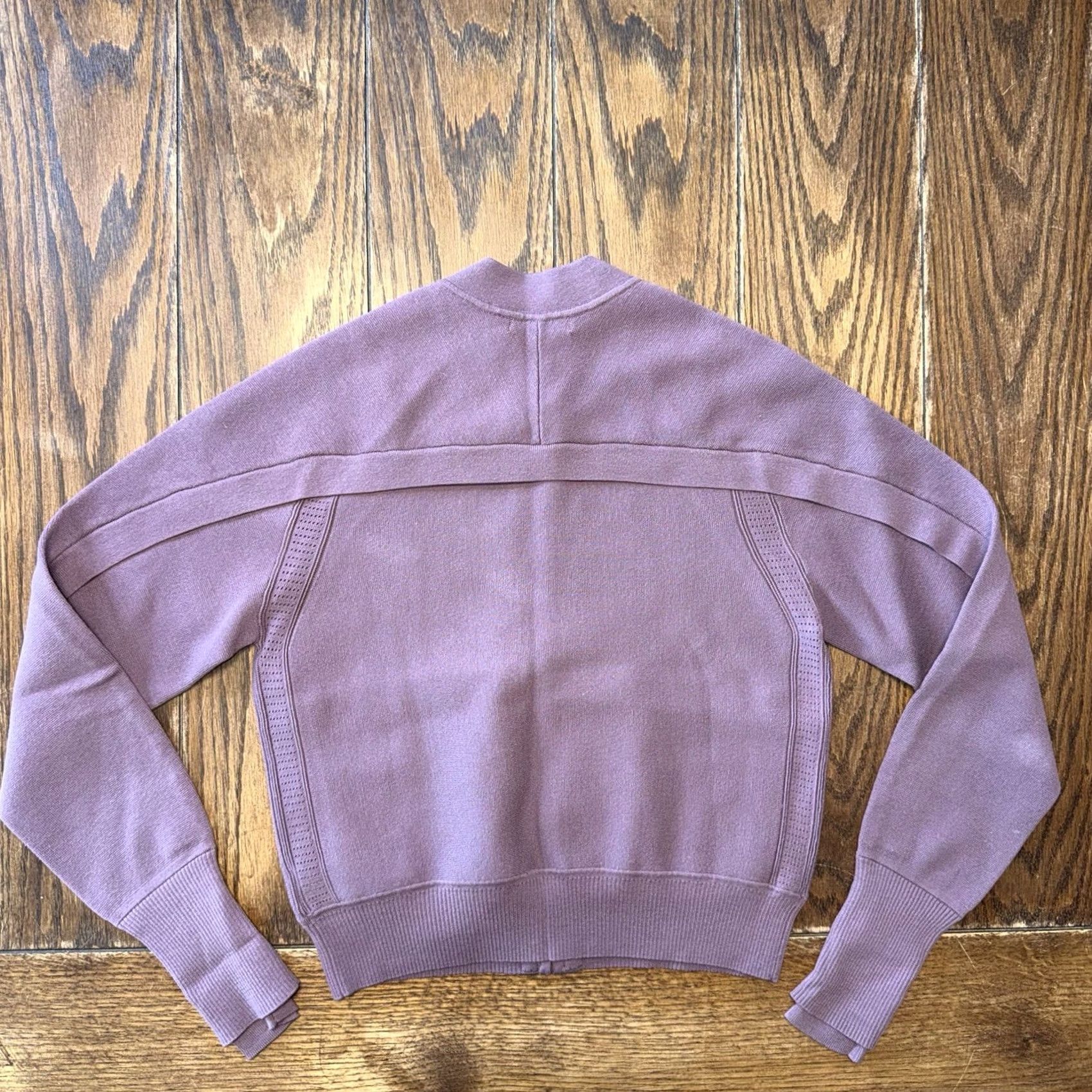 Athleta Athleta Jacket Volcanic Violet Zip Up Thumbholes Womens Small Size S / US 4 / IT 40 - 6 Thumbnail