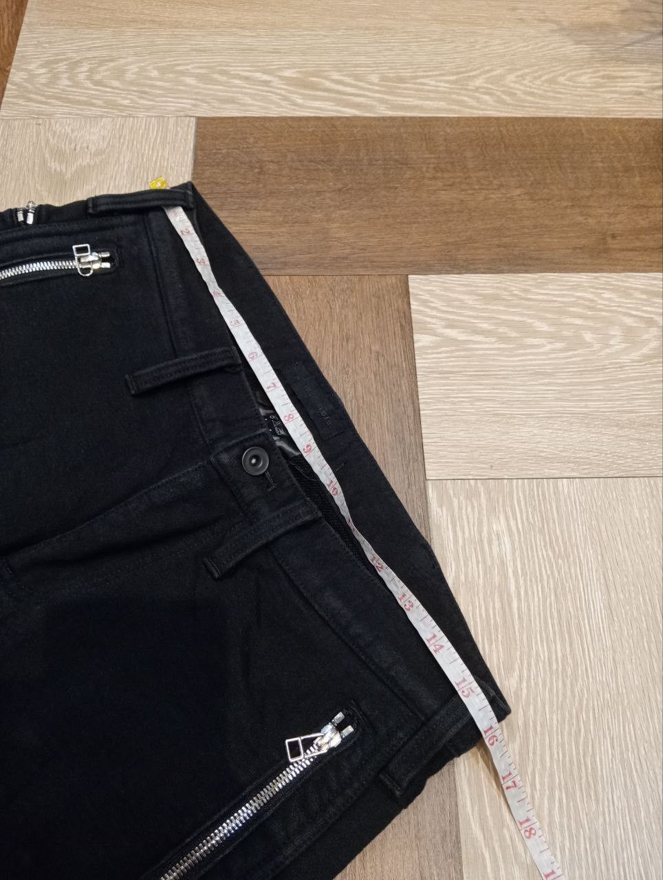 junhashimoto JUNHASHIMOTO ZIPPER BLACK SHORTPANTS - SIZE 2 Size US 32 / EU 48 - 8 Thumbnail