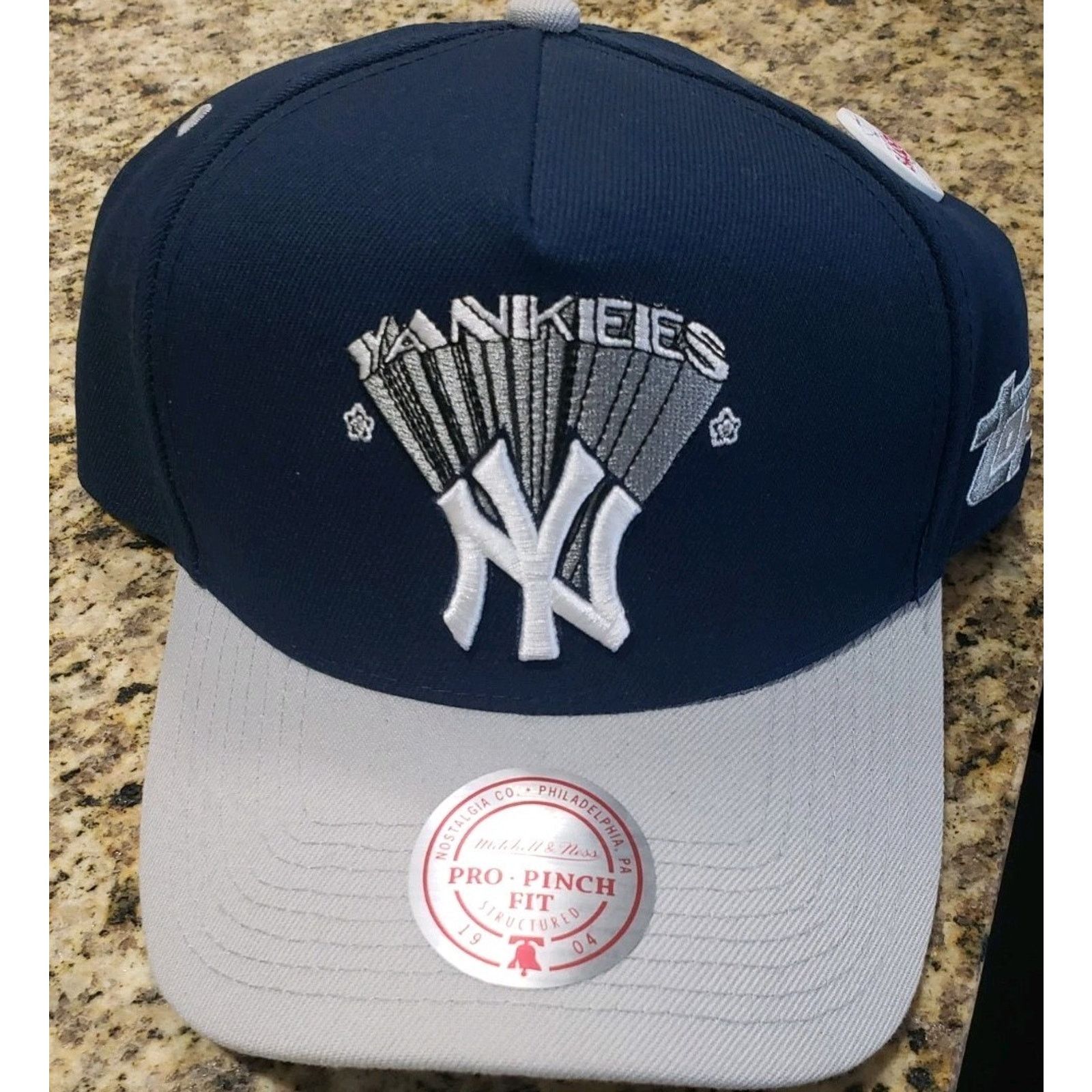 Mitchell & Ness New York Yankees Hat Cap Topps Snapback Navy Mitchell & Ness Size ONE SIZE - 1 Thumbnail