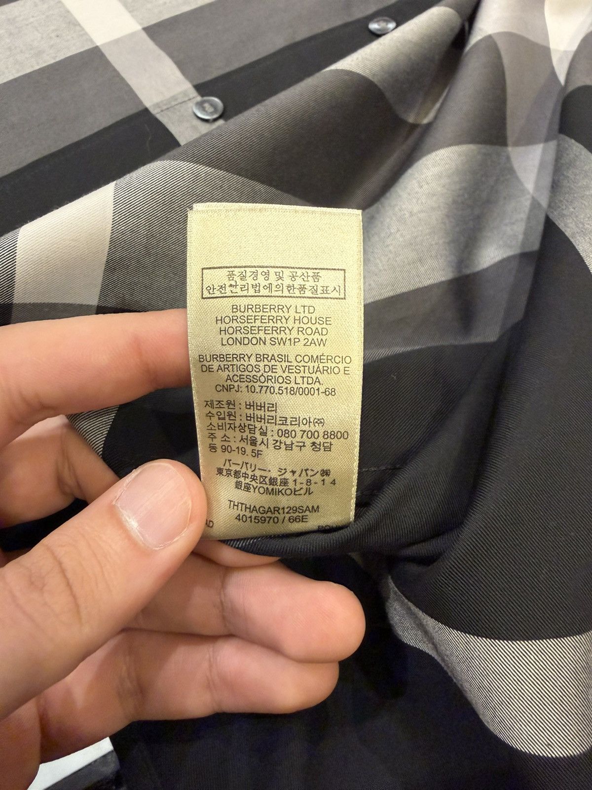 Burberry Burberry Plaid Check LS Button Down Size US XL / EU 56 / 4 - 6 Thumbnail