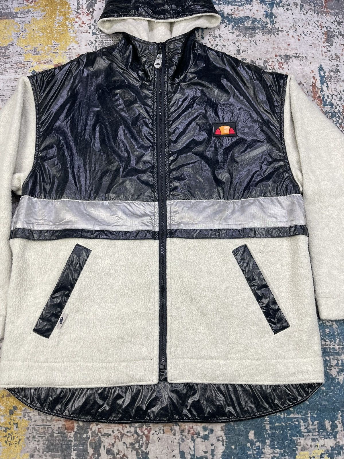 Ellesse Vintage Ellesse Reflective Hybrid Fleece Back Spell Out Size US L / EU 52-54 / 3 - 7 Thumbnail