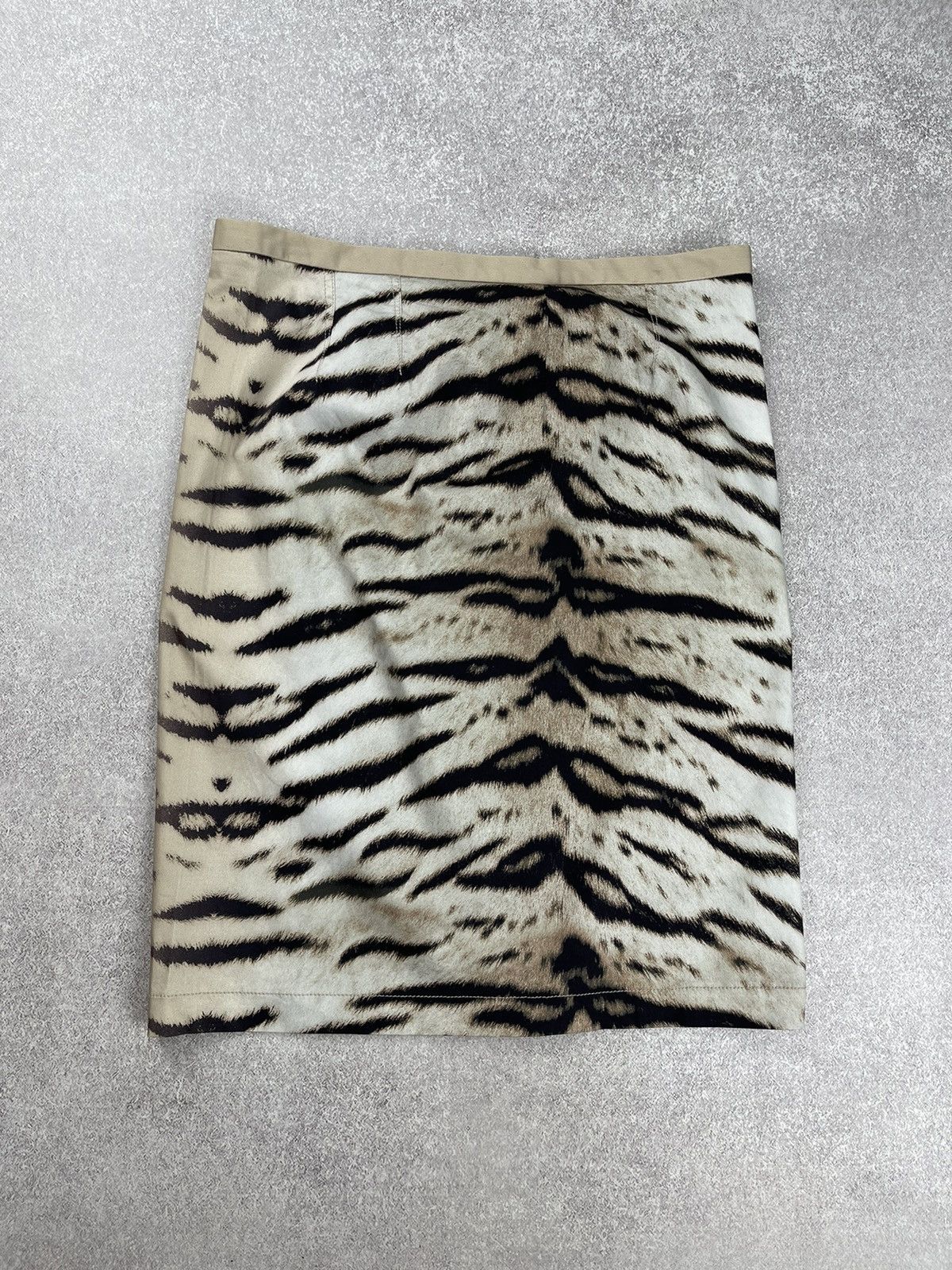 Designer Vintage Roccobarocco Leopard Print Skirt Size I 44 Size 30" / US 8 / IT 44 - 1 Thumbnail