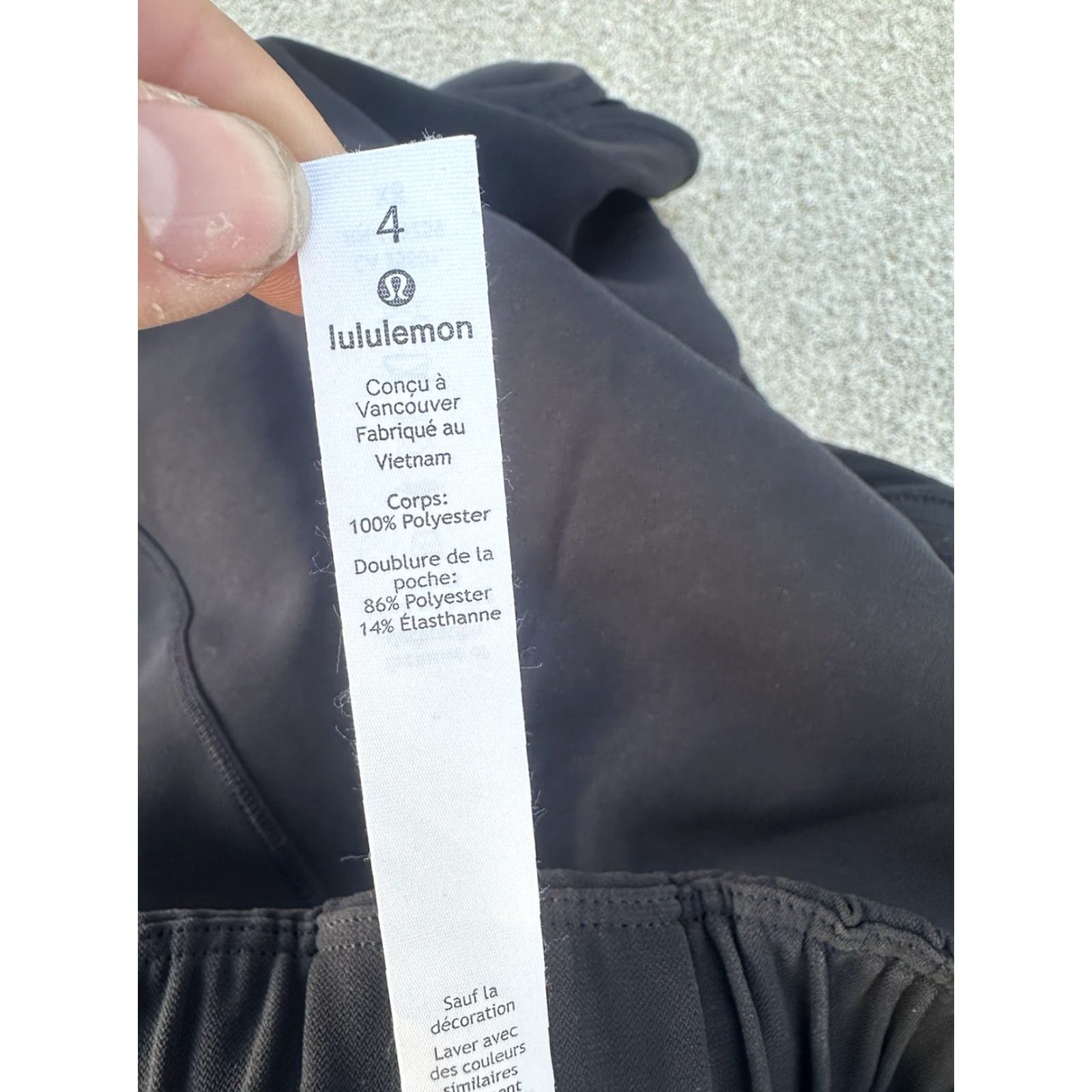 Lululemon Lululemon Skirt Women Regular Size 4 Black Woven Polyester Athletic Athleisure Outdoor Sports On The Fly Size 27" / US 4 / IT 40 - 4 Thumbnail