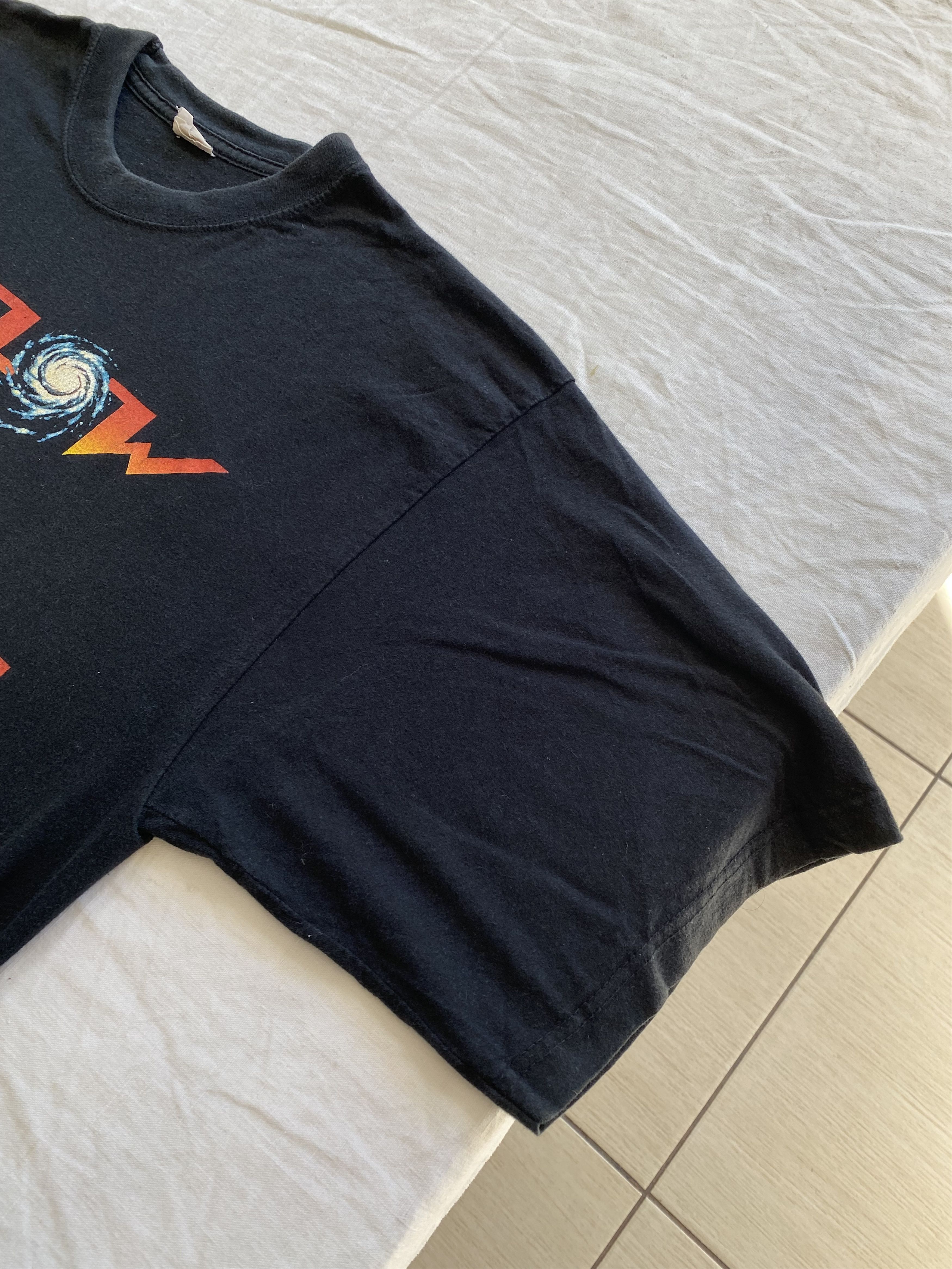 Band Tees Vintage 90s Everflow Secret Vista Rock Band T-shirt Size US L / EU 52-54 / 3 - 10 Thumbnail