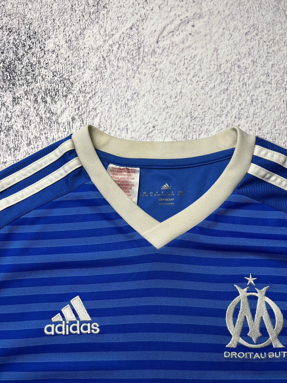 Adidas Vintage Adidas 2015/16 Olympique de Marseille Third Shirt Size US S / EU 44-46 / 1 - 10 Thumbnail