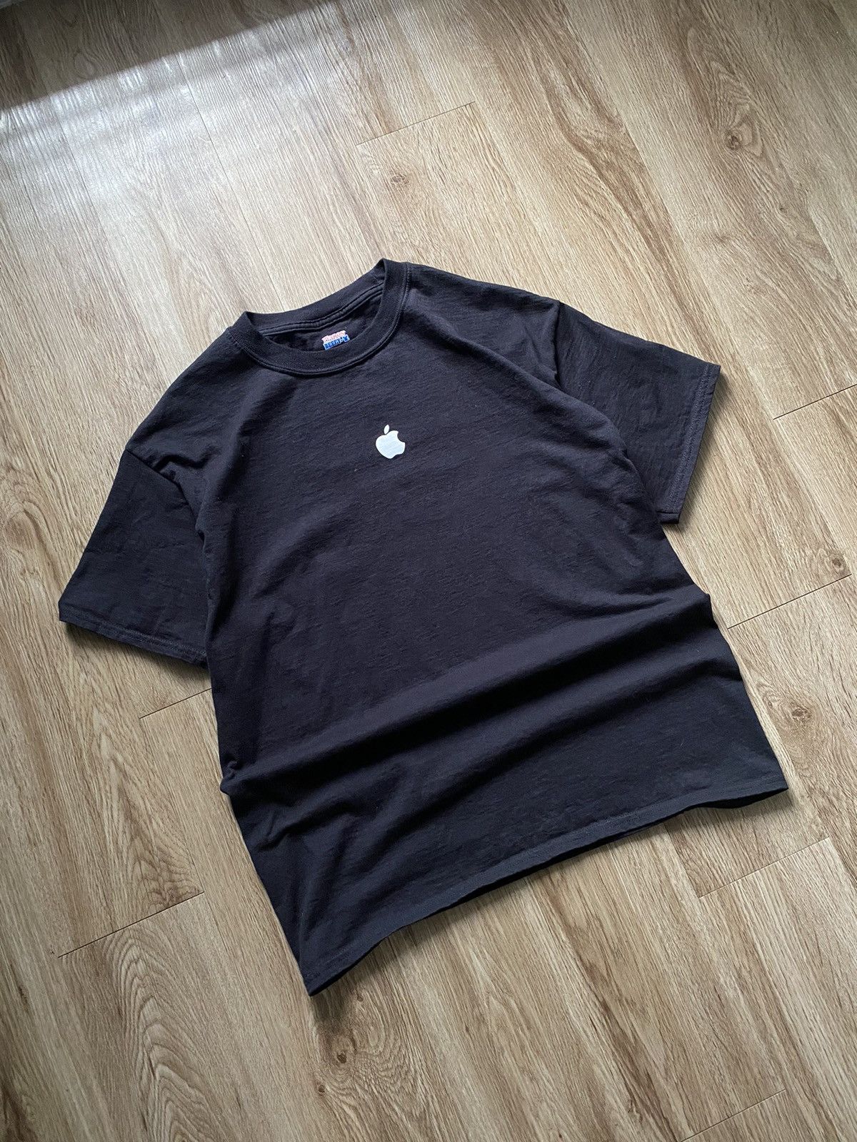 Apple × Vintage VINTAGE Y2K APPLE CENTER LOGO TEE Size US L / EU 52-54 / 3 - 6 Thumbnail