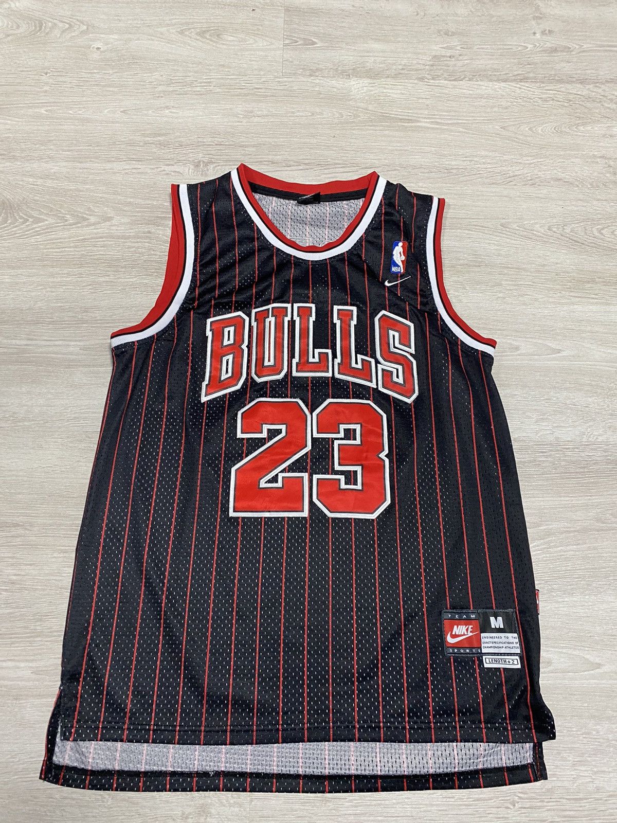 image of Jordan NBA Vintage Nike Team Jordan 23 Chicago Bulls Size M in Red, Men's