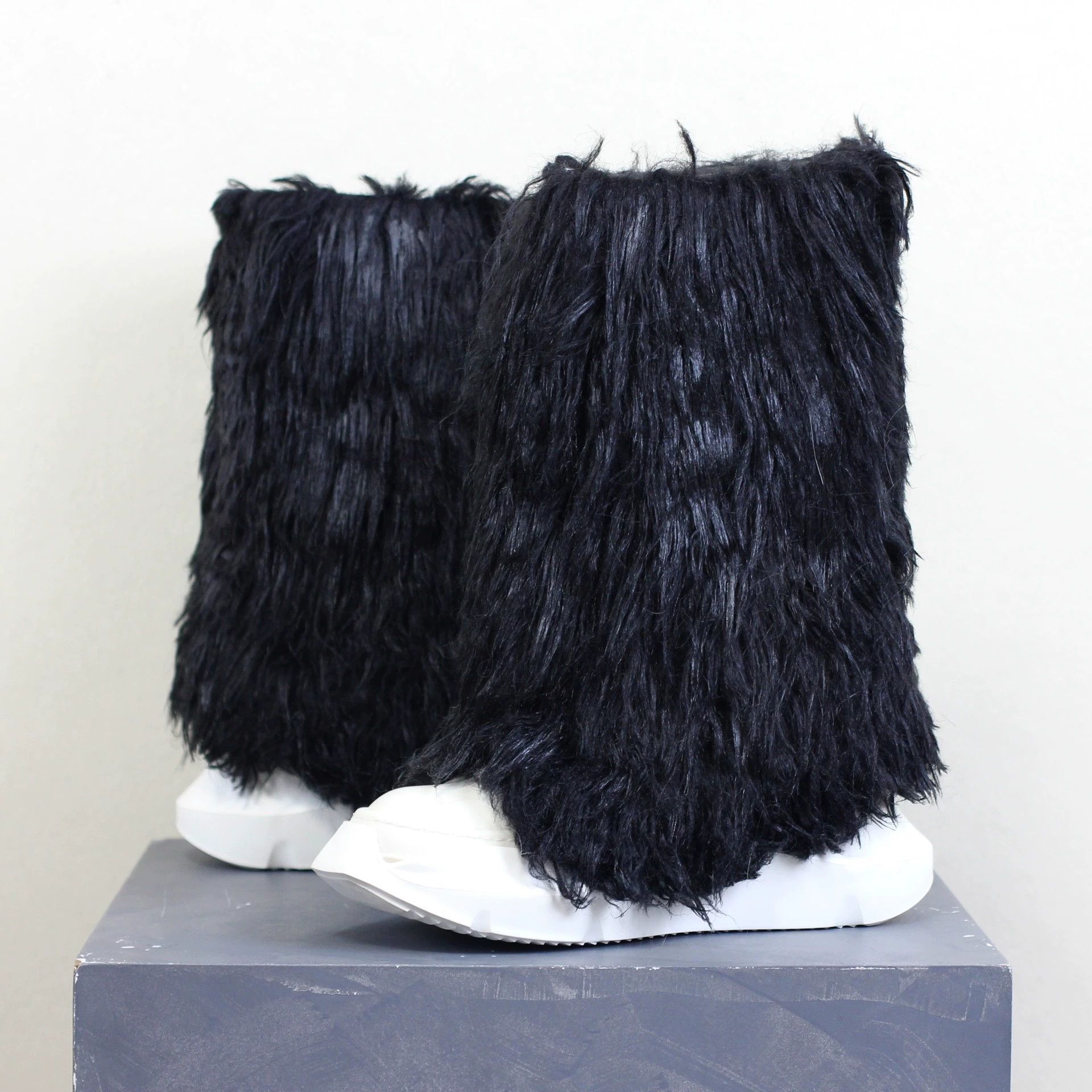 Rick Owens Size 39 RO double-line messy fur boots Size US 6 / EU 39 - 2 Thumbnail