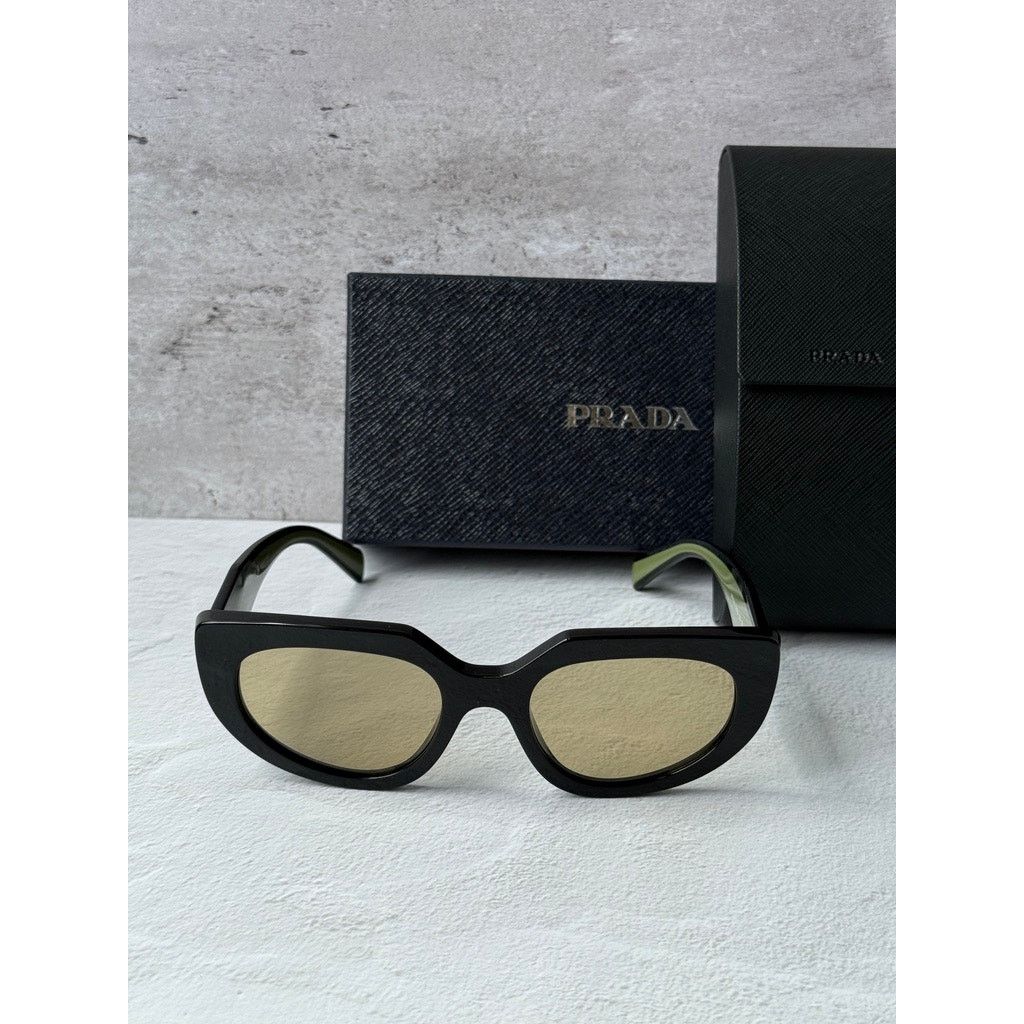 Prada NEW Prada PR D02S Cat Eye Sunglasses in Black Green $390 Size ONE SIZE - 6 Thumbnail