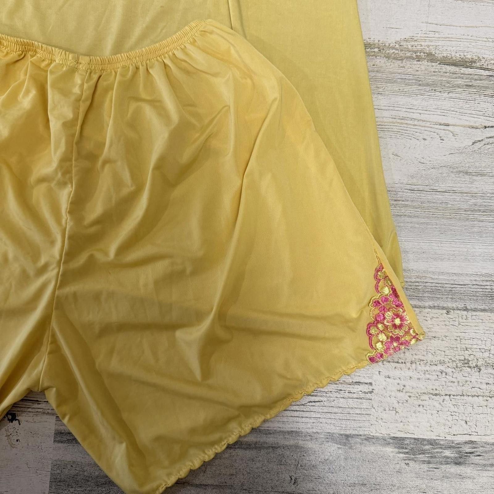 Other Yellow floral Coquette Pajama Set Small Size ONE SIZE - 3 Thumbnail