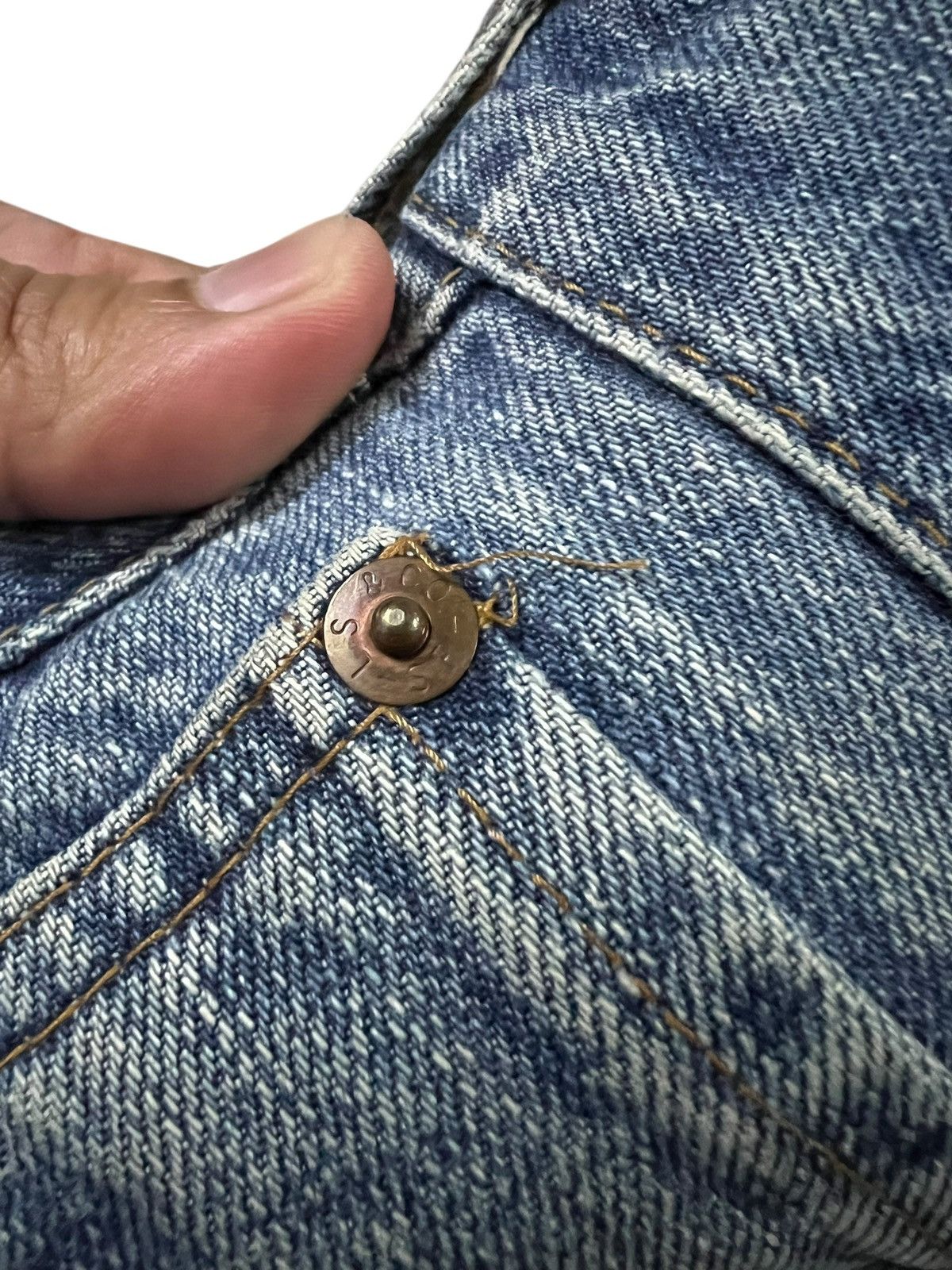Levi's Vintage Levis 502 Big E Selvedge Faded Distressed Jean Size US 28 / EU 44 - 11 Thumbnail