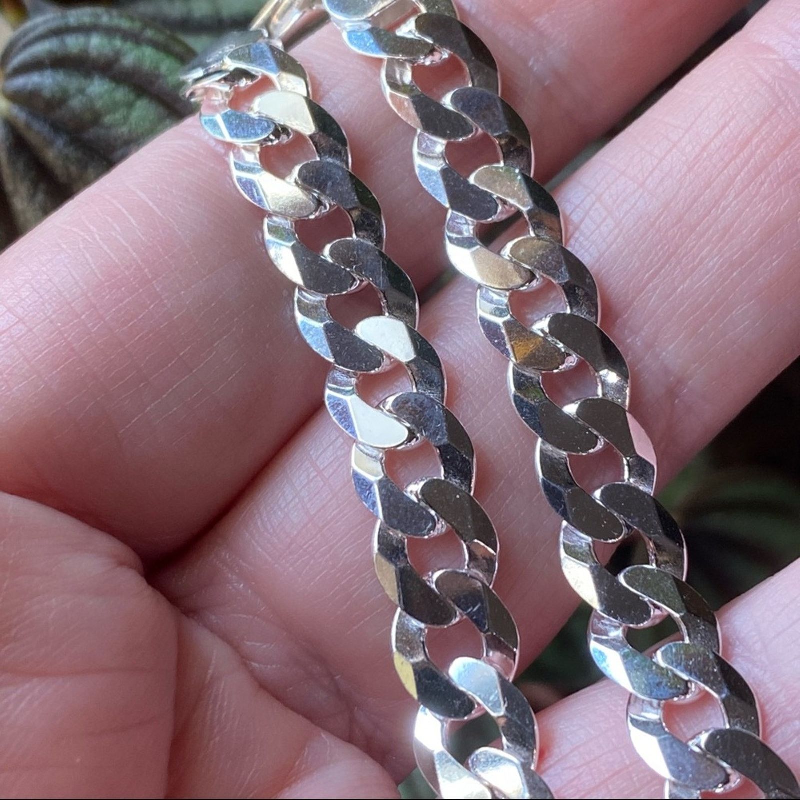The Unbranded Brand Sterling Silver Faceted Italian Pave Flat Curb Bracelet Size ONE SIZE - 7 Thumbnail