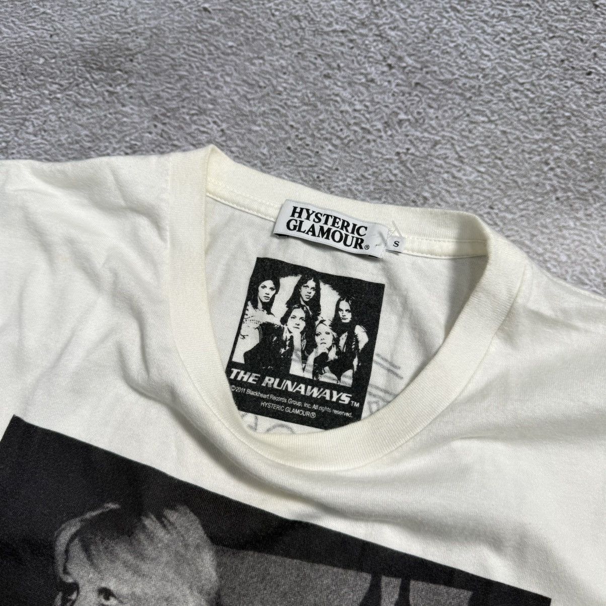 Hysteric Glamour Rare hysteric glamour the runways tee Size US S / EU 44-46 / 1 - 3 Thumbnail