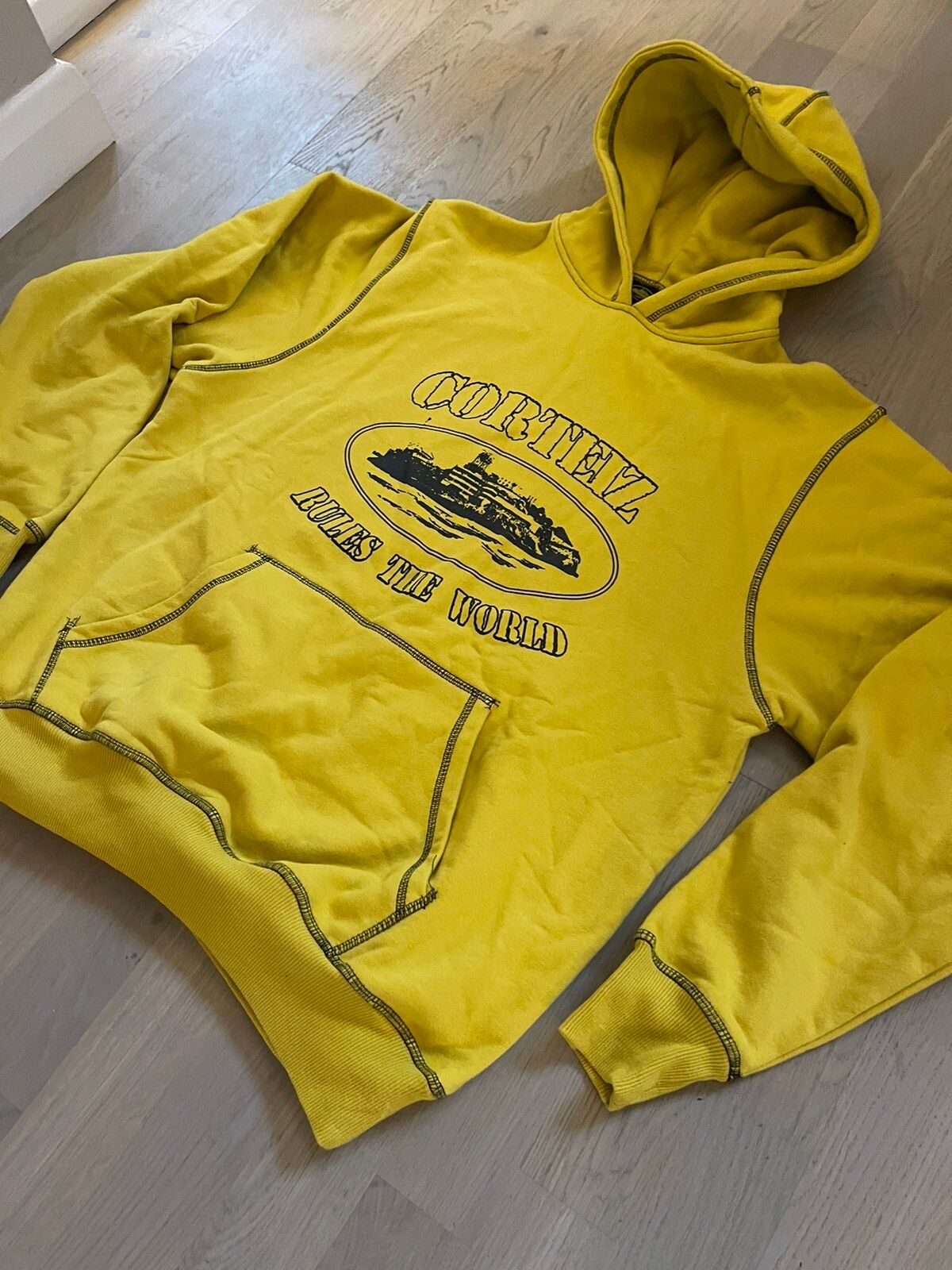 Corteiz CORTEIZ hoodie sizes shown in photos BY REAL TAPE MEASURE Size US M / EU 48-50 / 2 - 1 Preview