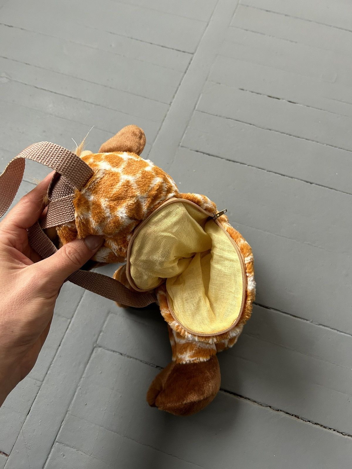 Japanese Brand × Vintage Animal backpack giraffe Size ONE SIZE - 6 Thumbnail